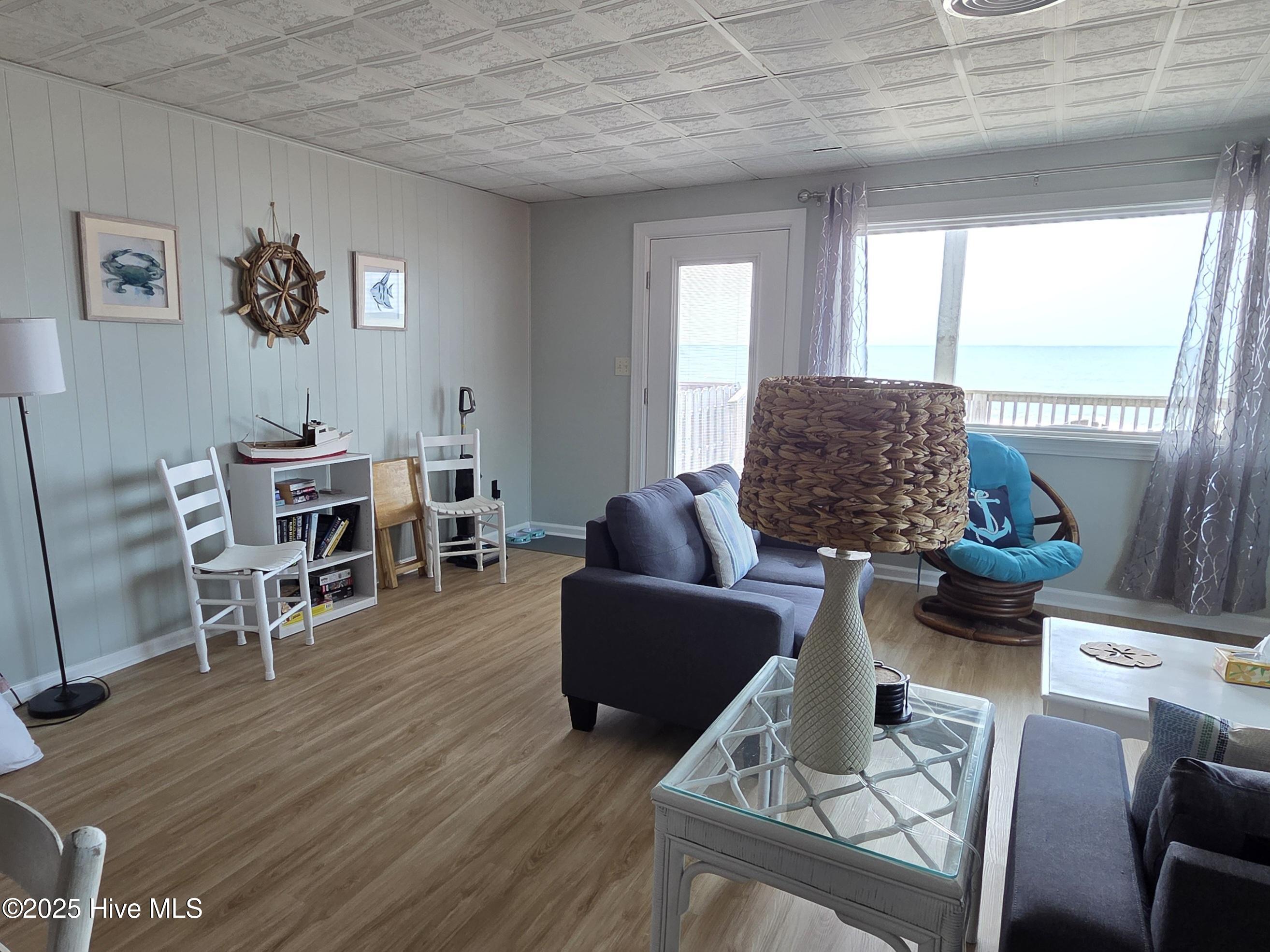 1103 Ocean Drive UNIT E & W, Emerald Isle, NC, 28594