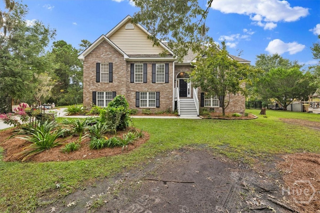 Single family home for sale at 187 Sterling Woods Dr, Richmond Hill, GA 31324 | MLS# SA362651