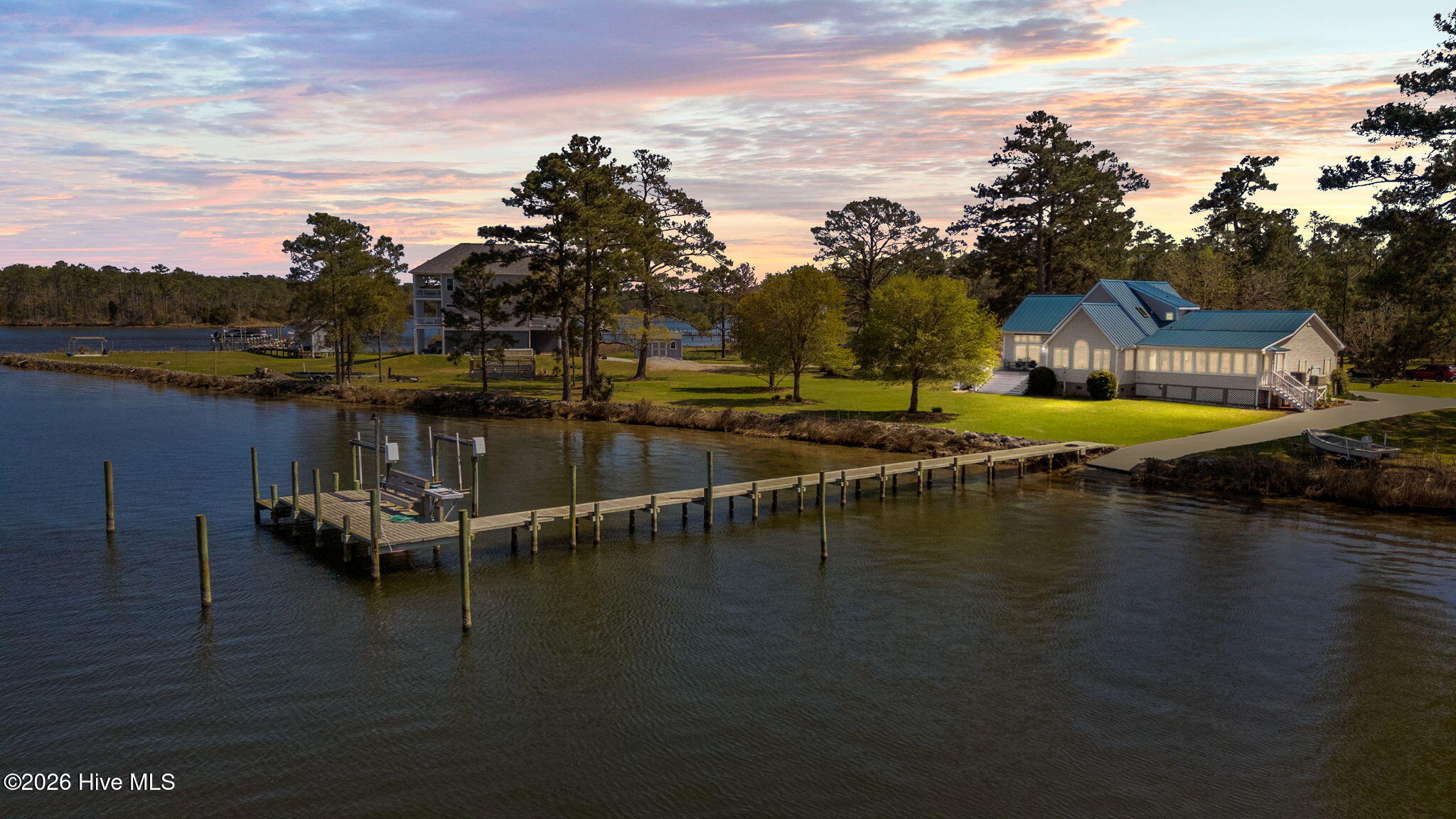 609 Mills Road,Oriental