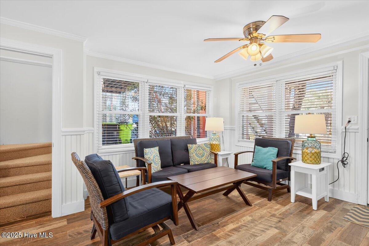 100538362 | Photo 28