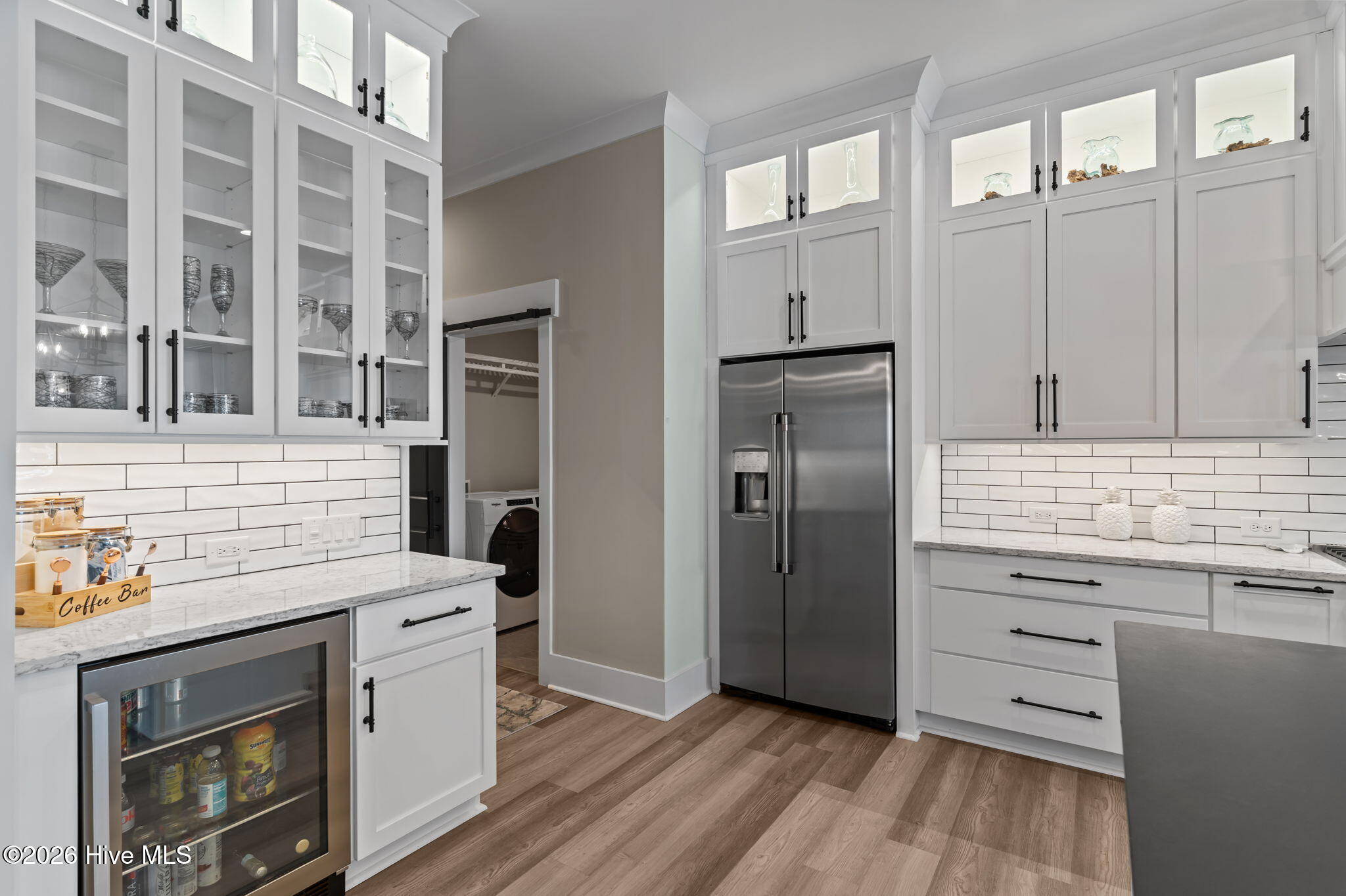 100554448 | Photo 12