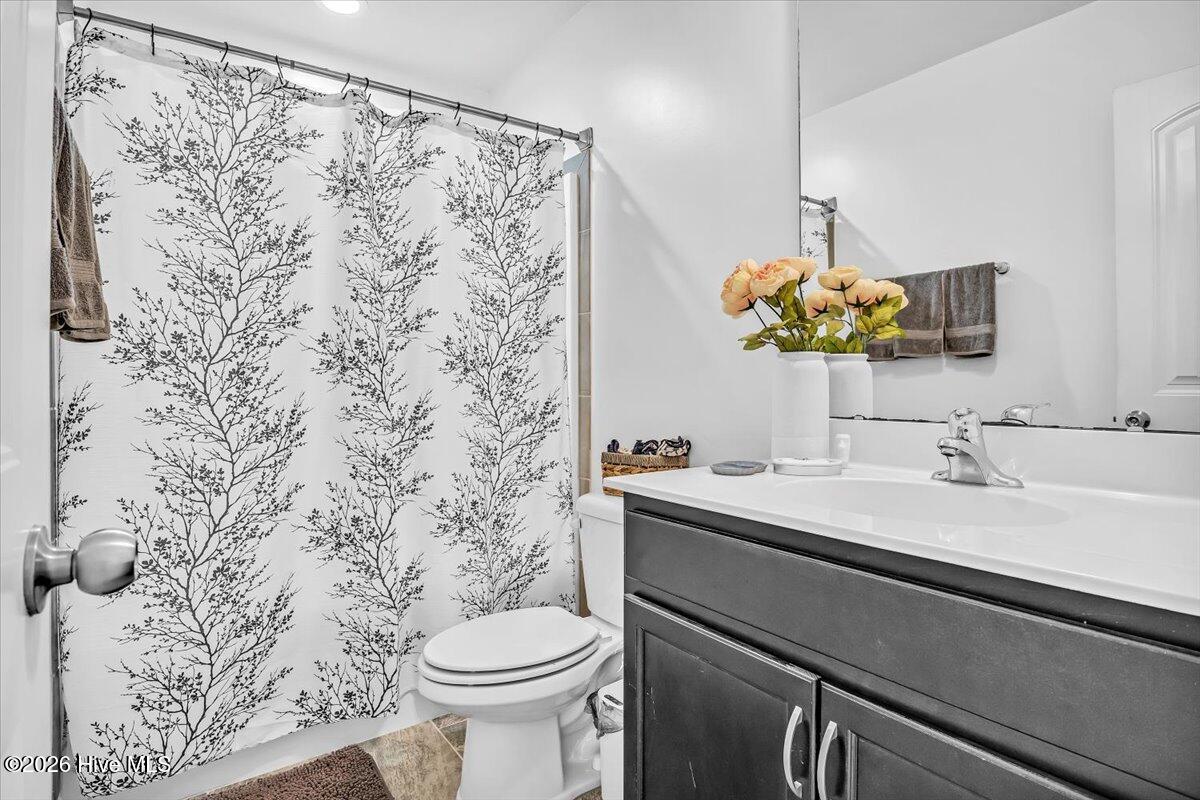 100552742 | Photo 12