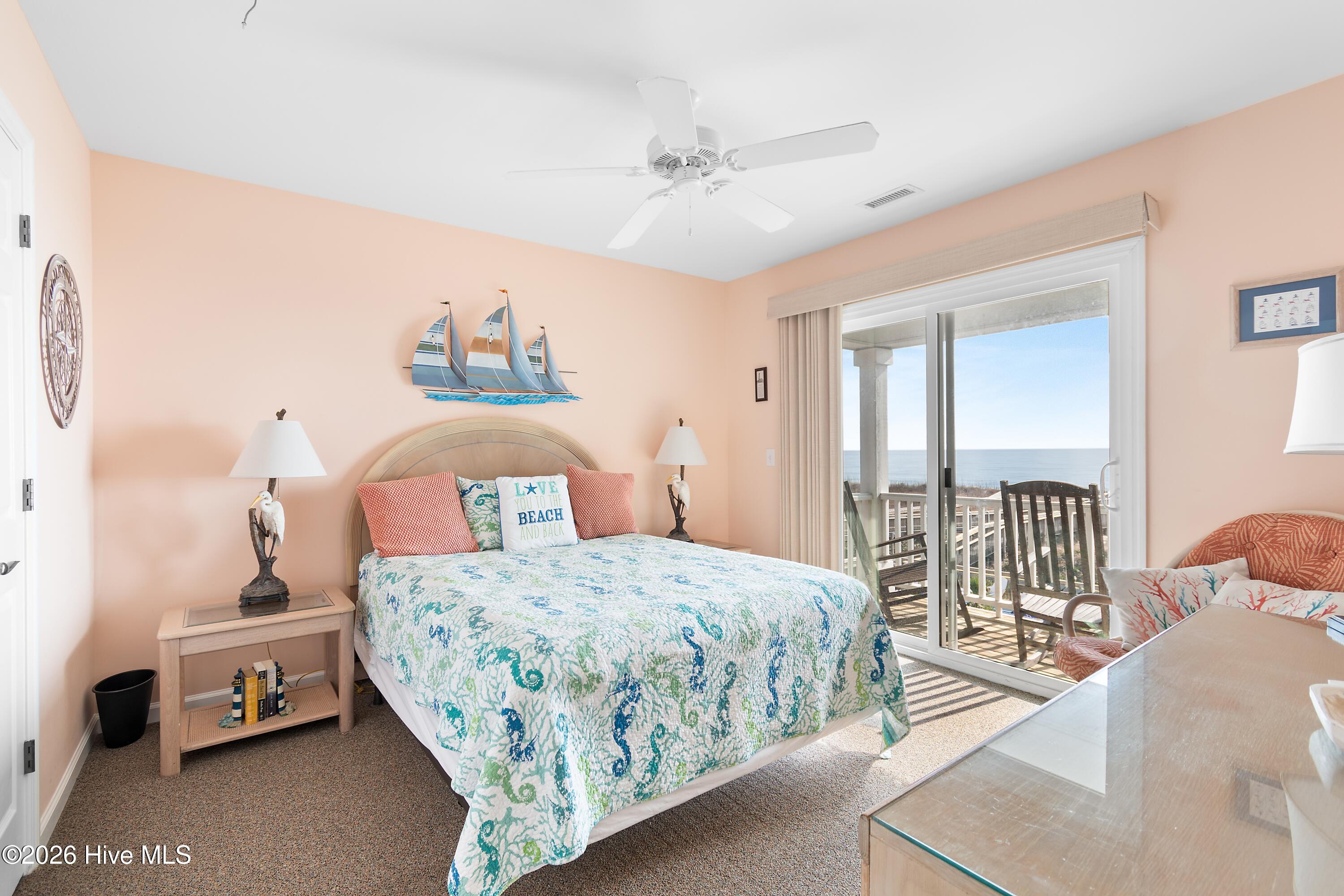 100548422 | Photo 49