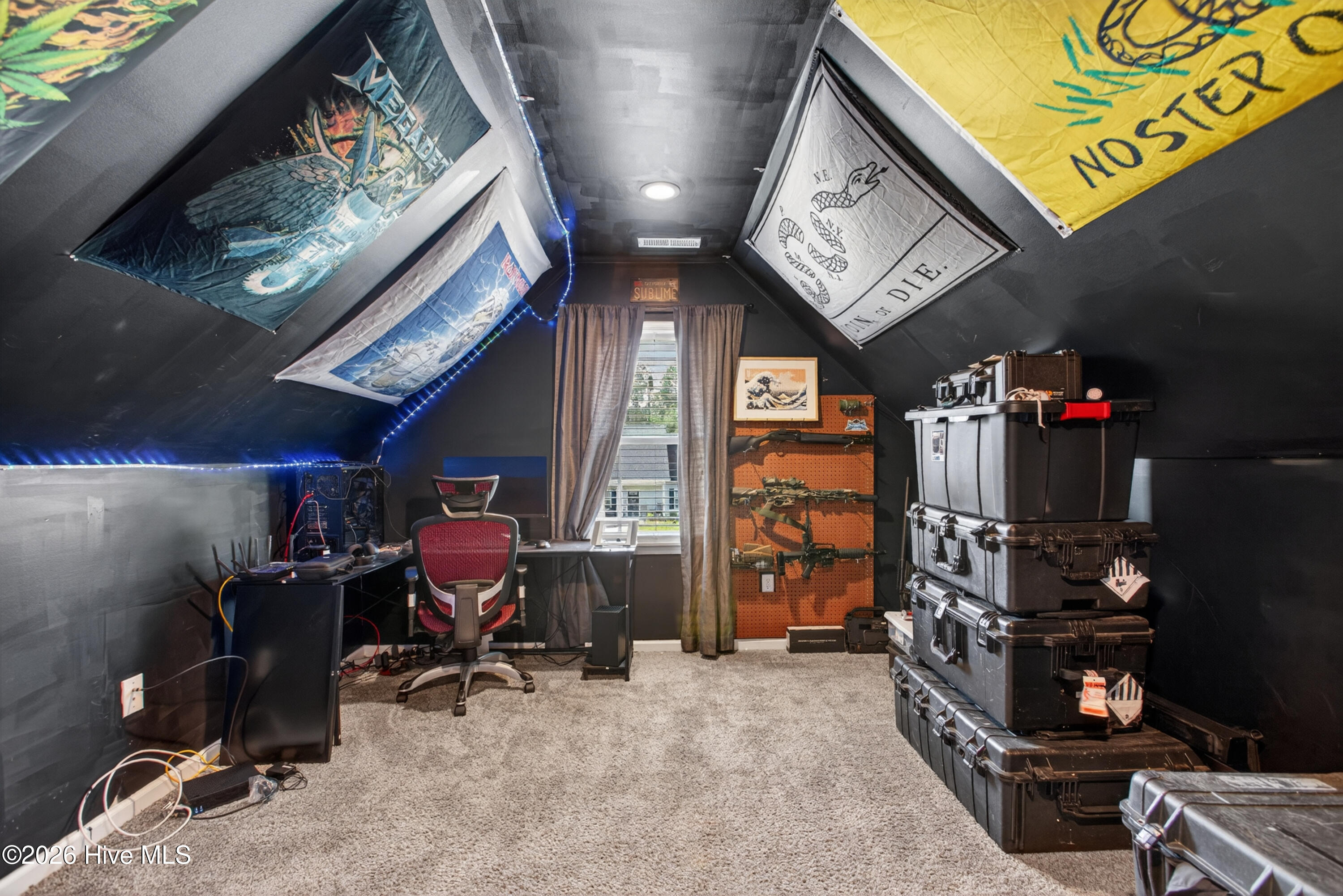 100566078 | Photo 25