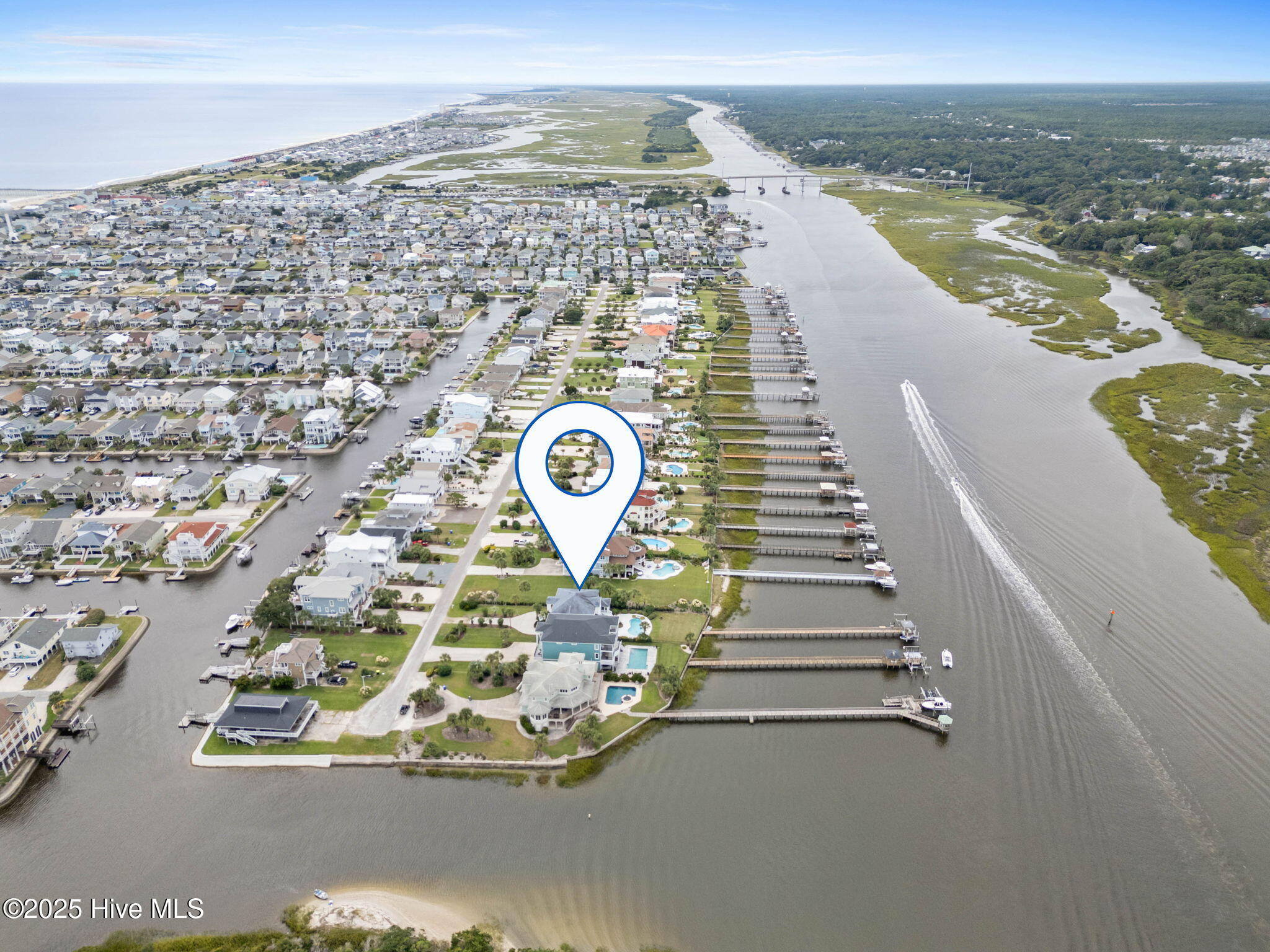 100543695 | Photo 16