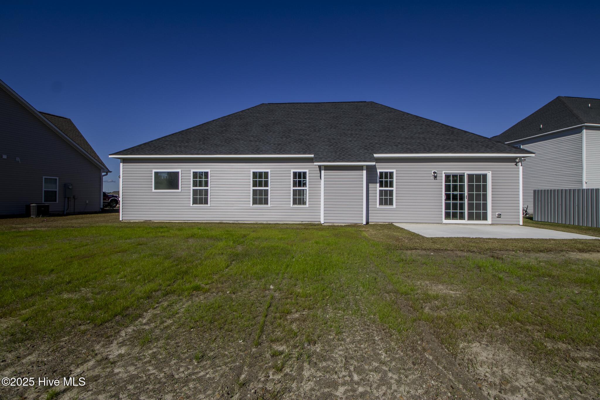 100494153 | Photo 29