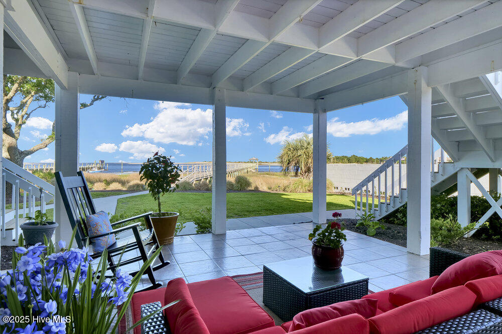 100511026 | Photo 55