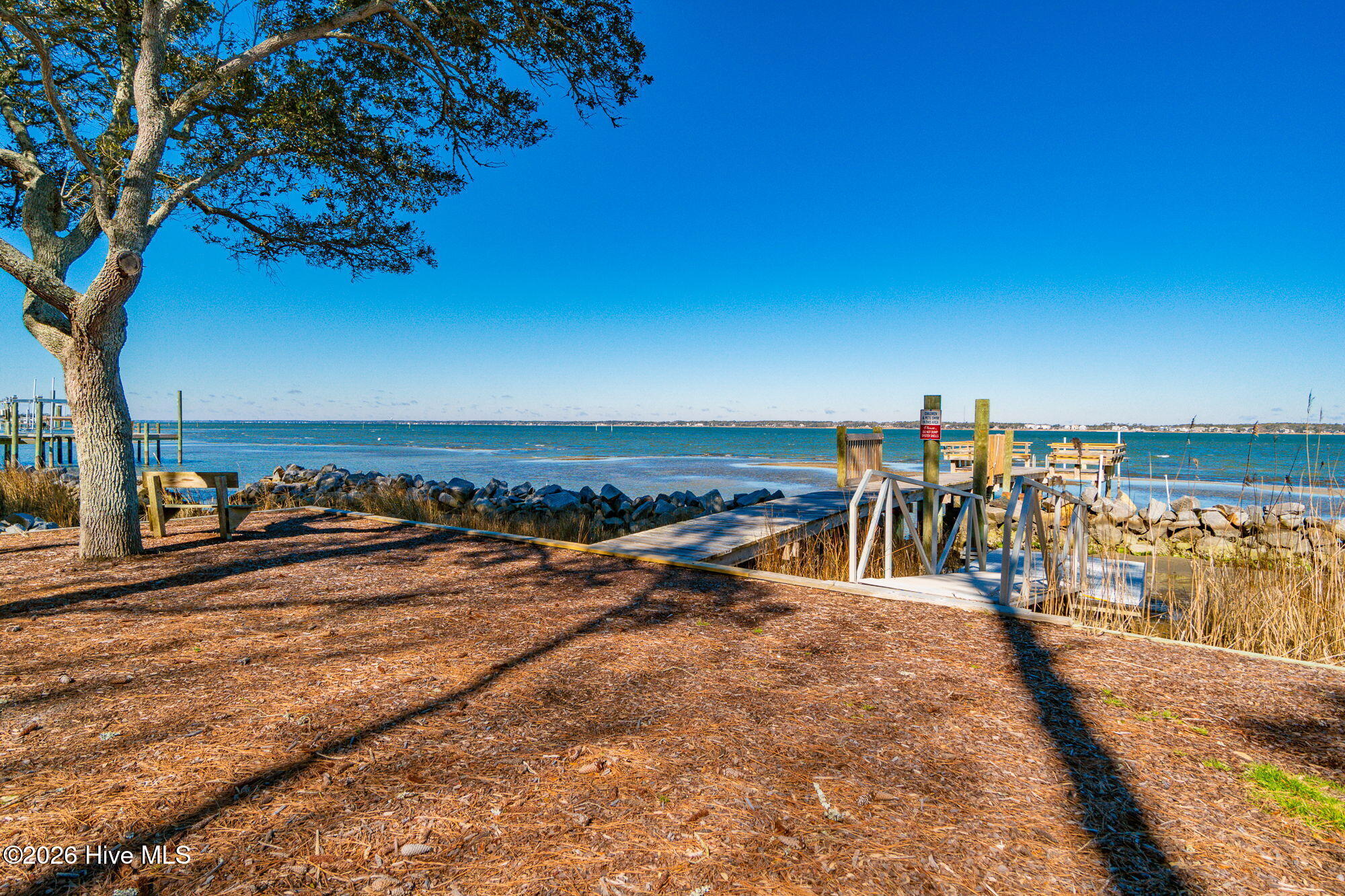 105 Magnolia Court,Pine Knoll Shores