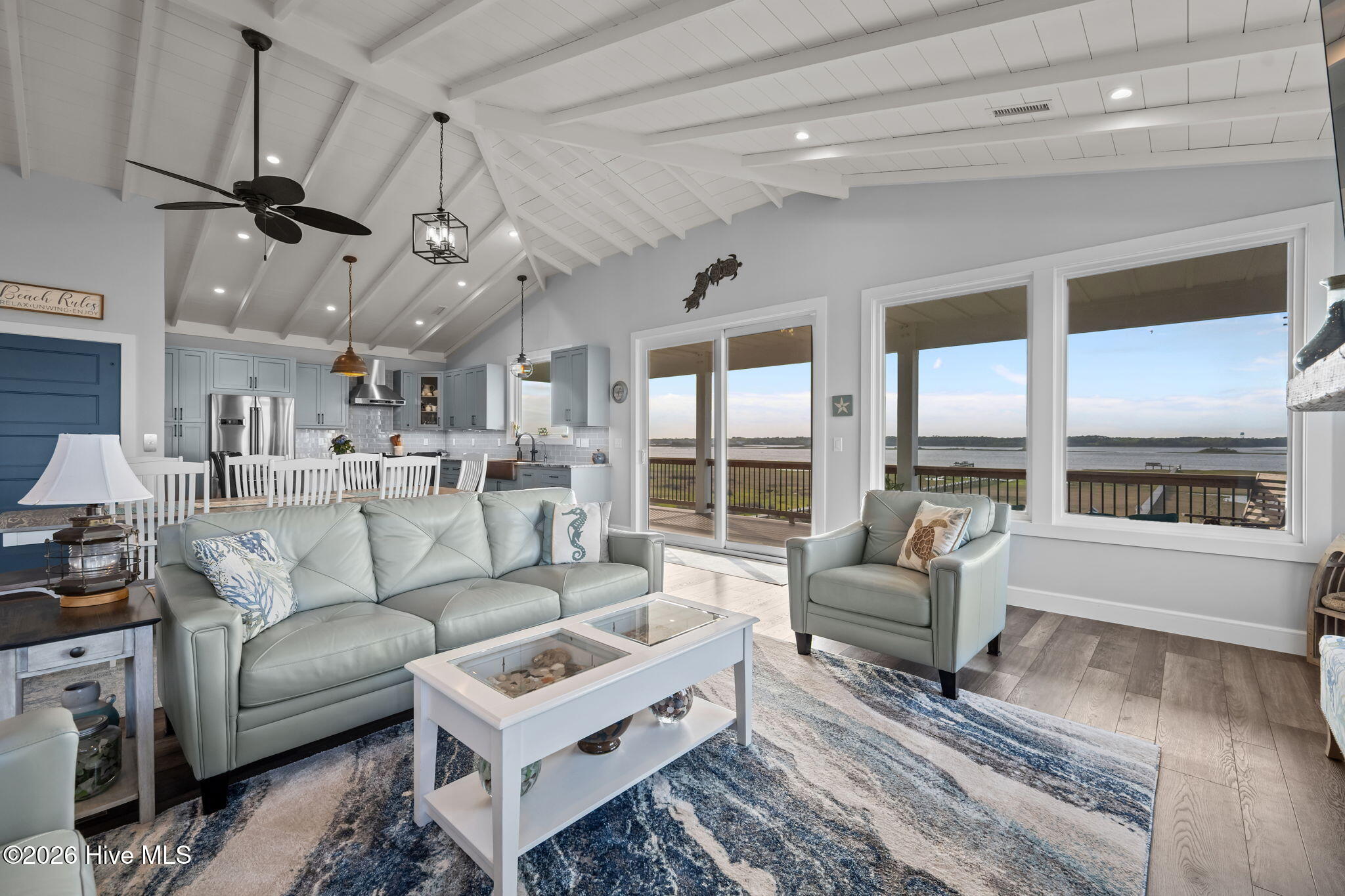 1207 S Topsail Drive, Surf City, NC, 28445