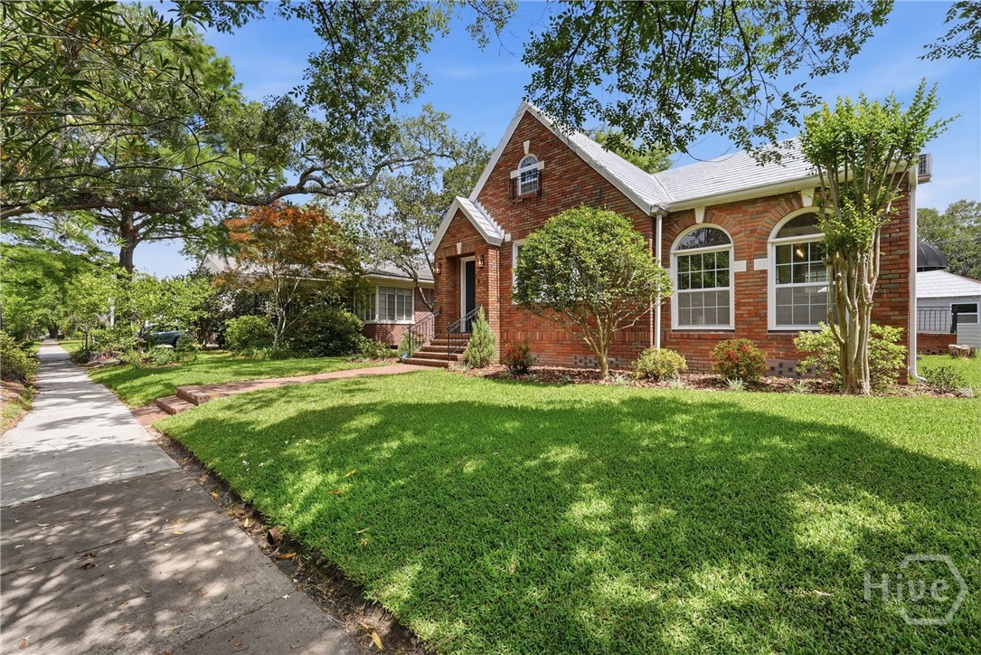 Homes for sale in Savannah, GA | 326 E 53rd St, Savannah, GA 31405 | MLS# SA356231