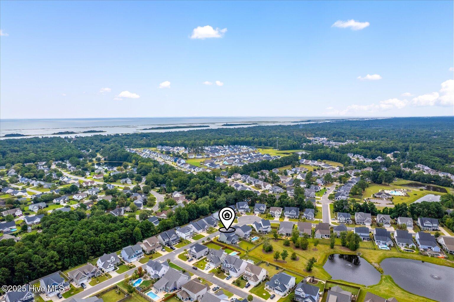 100530292 | Photo 59