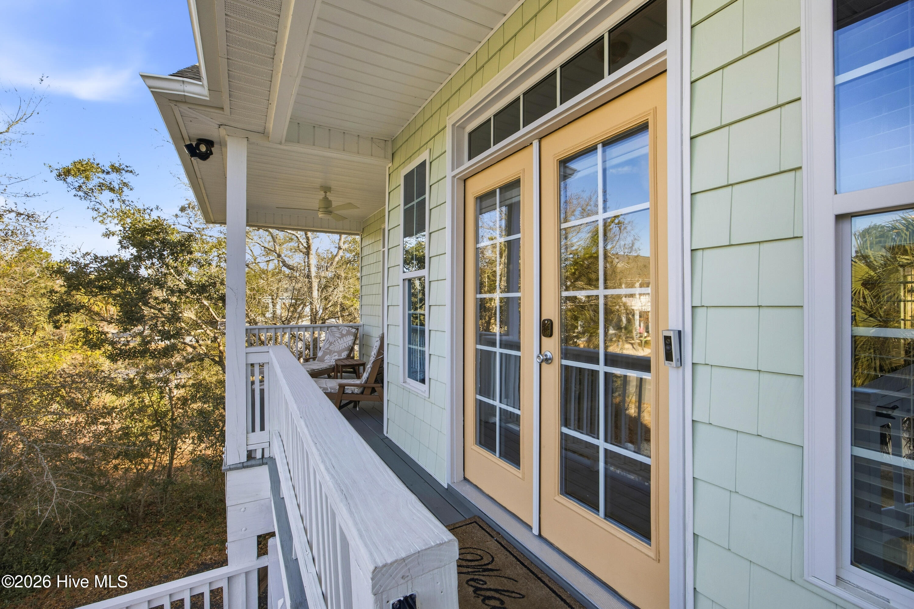 100552701 | Photo 46