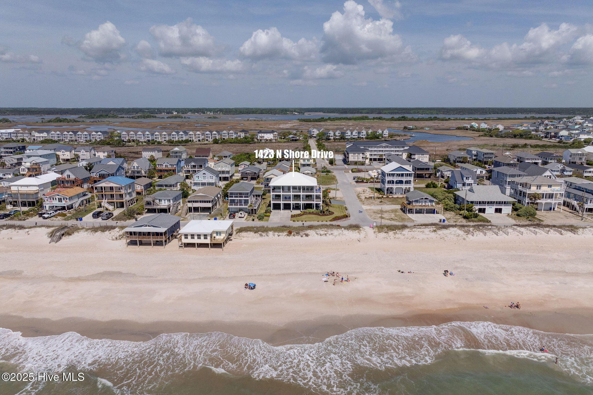 1423 N Shore Drive, Surf City, NC, 28445