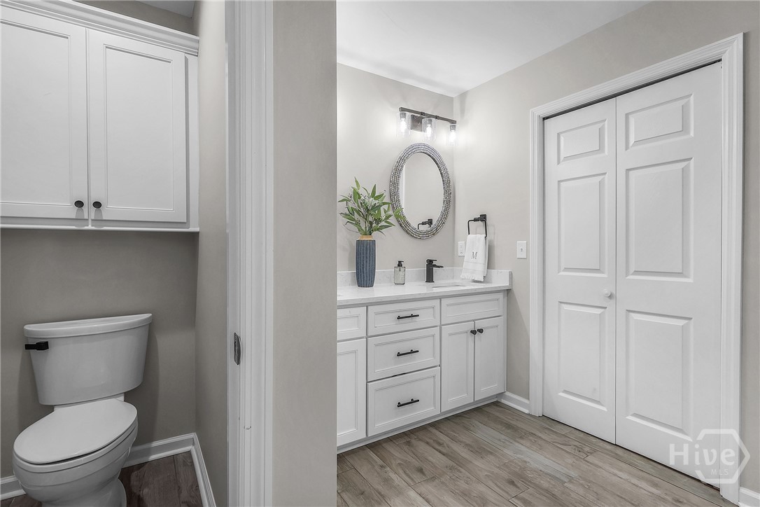 Primary bath with walk in closet