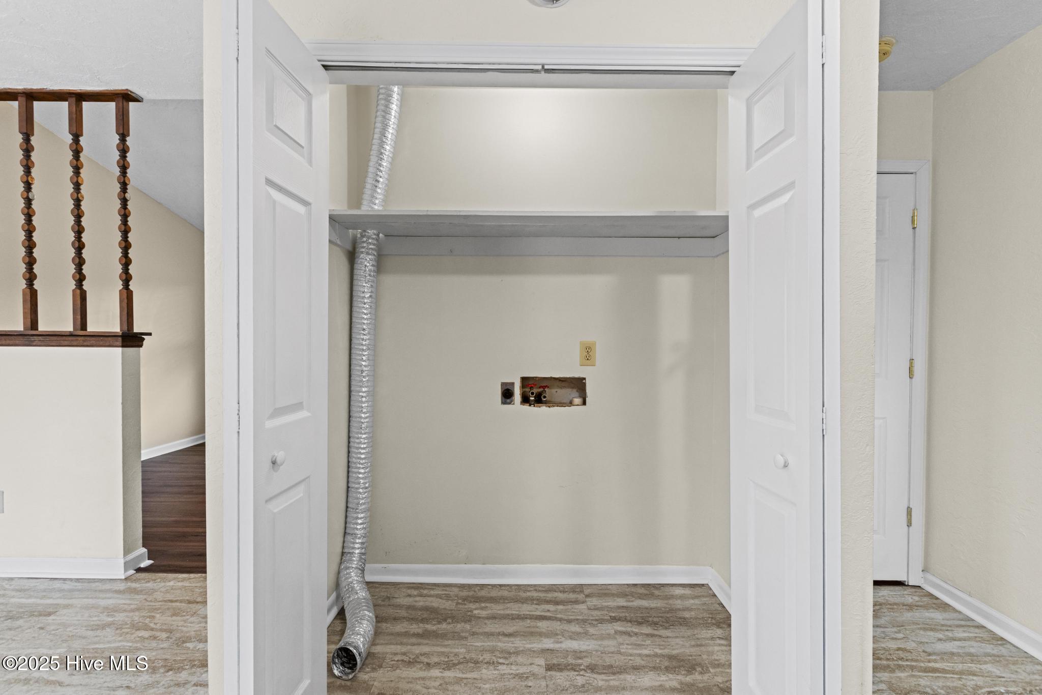 100546769 | Photo 15