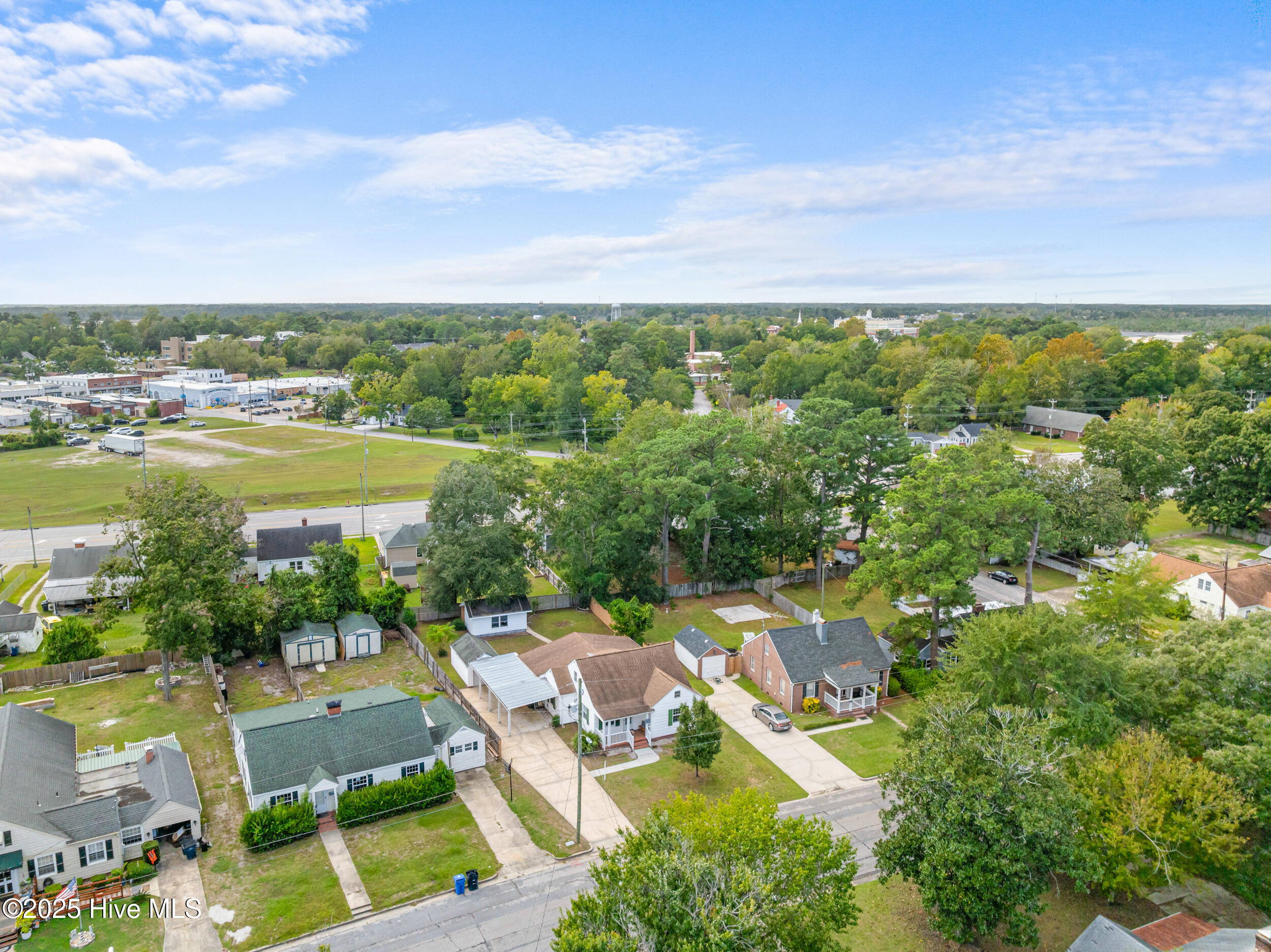 100536192 | Photo 39