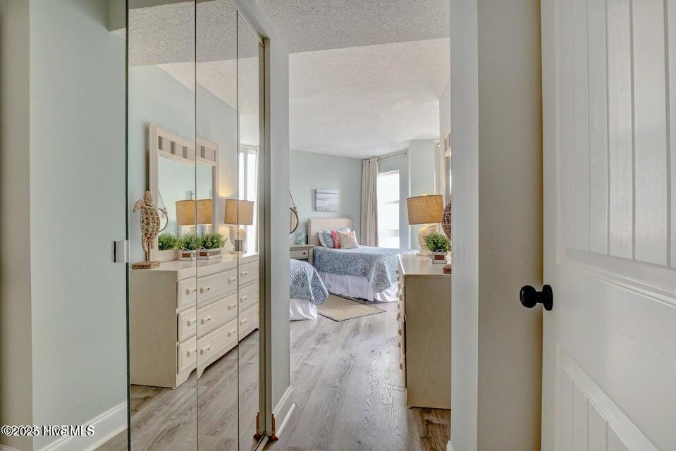 100517887 | Photo 15