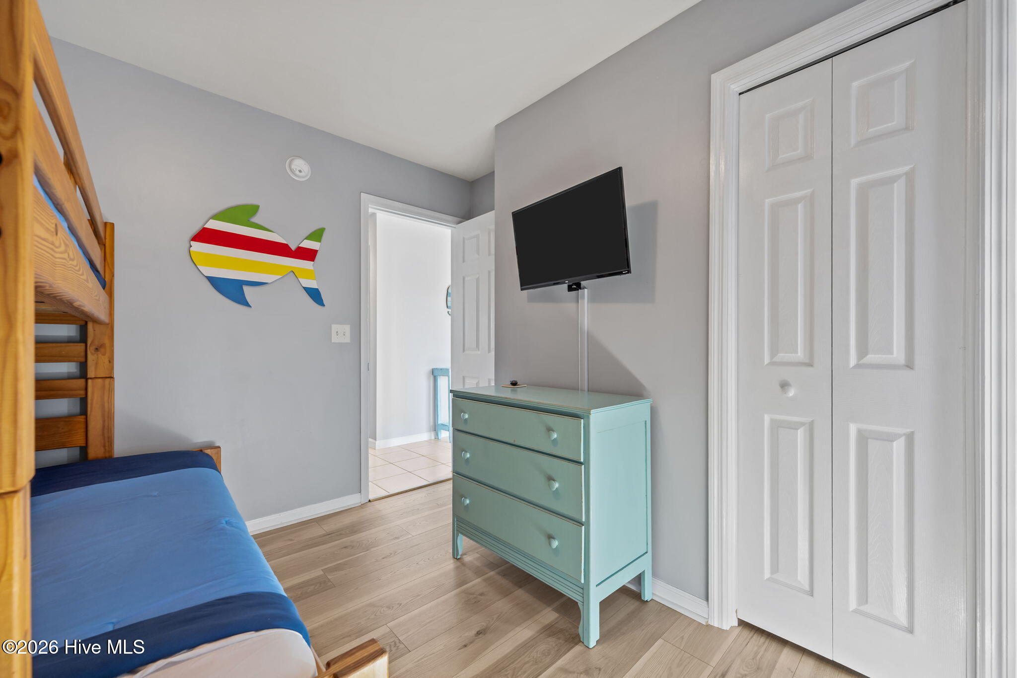 100560974 | Photo 32