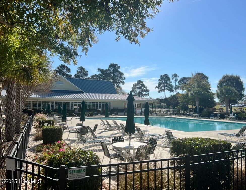 100533104 | Photo 68