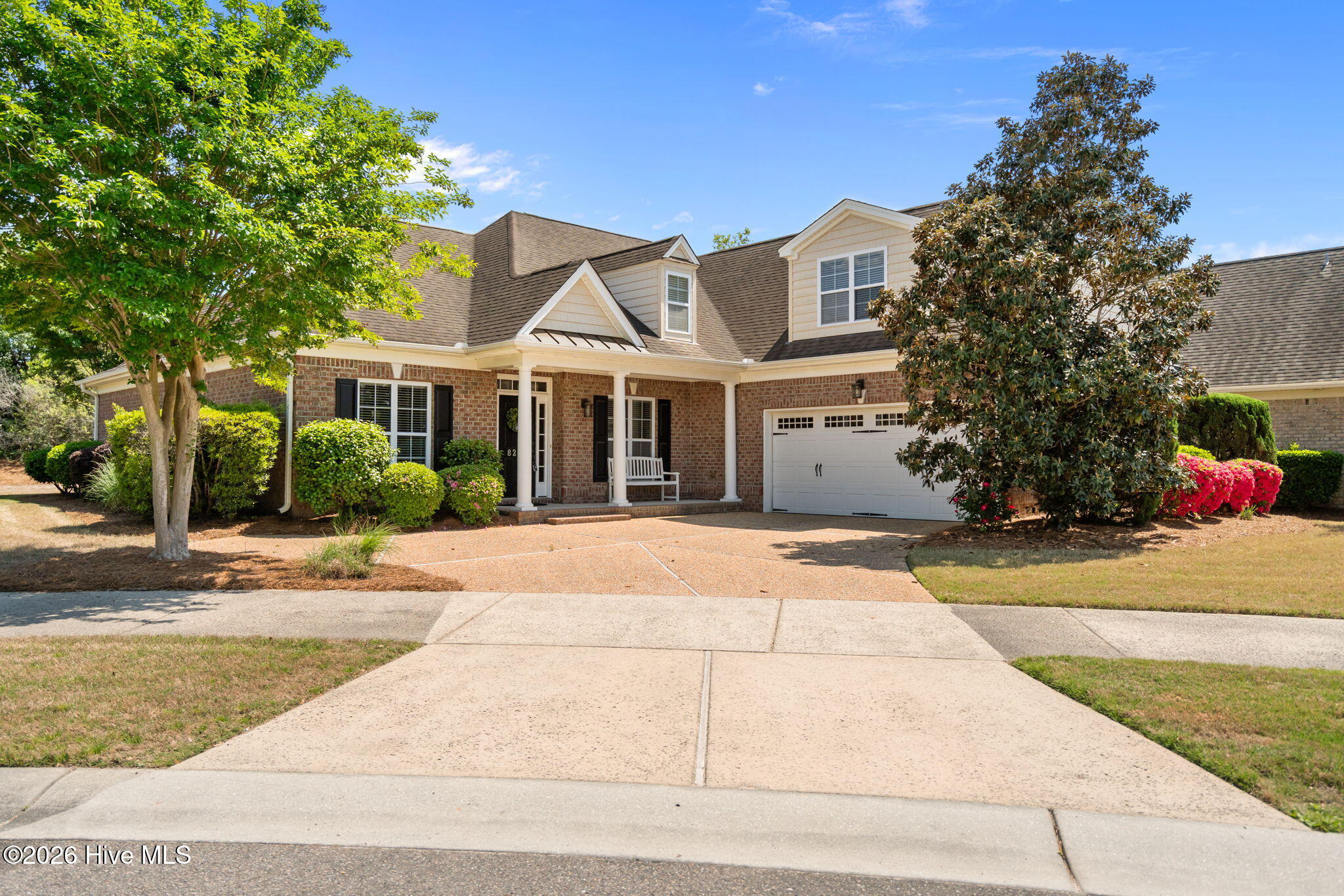 100568496 | Photo 44