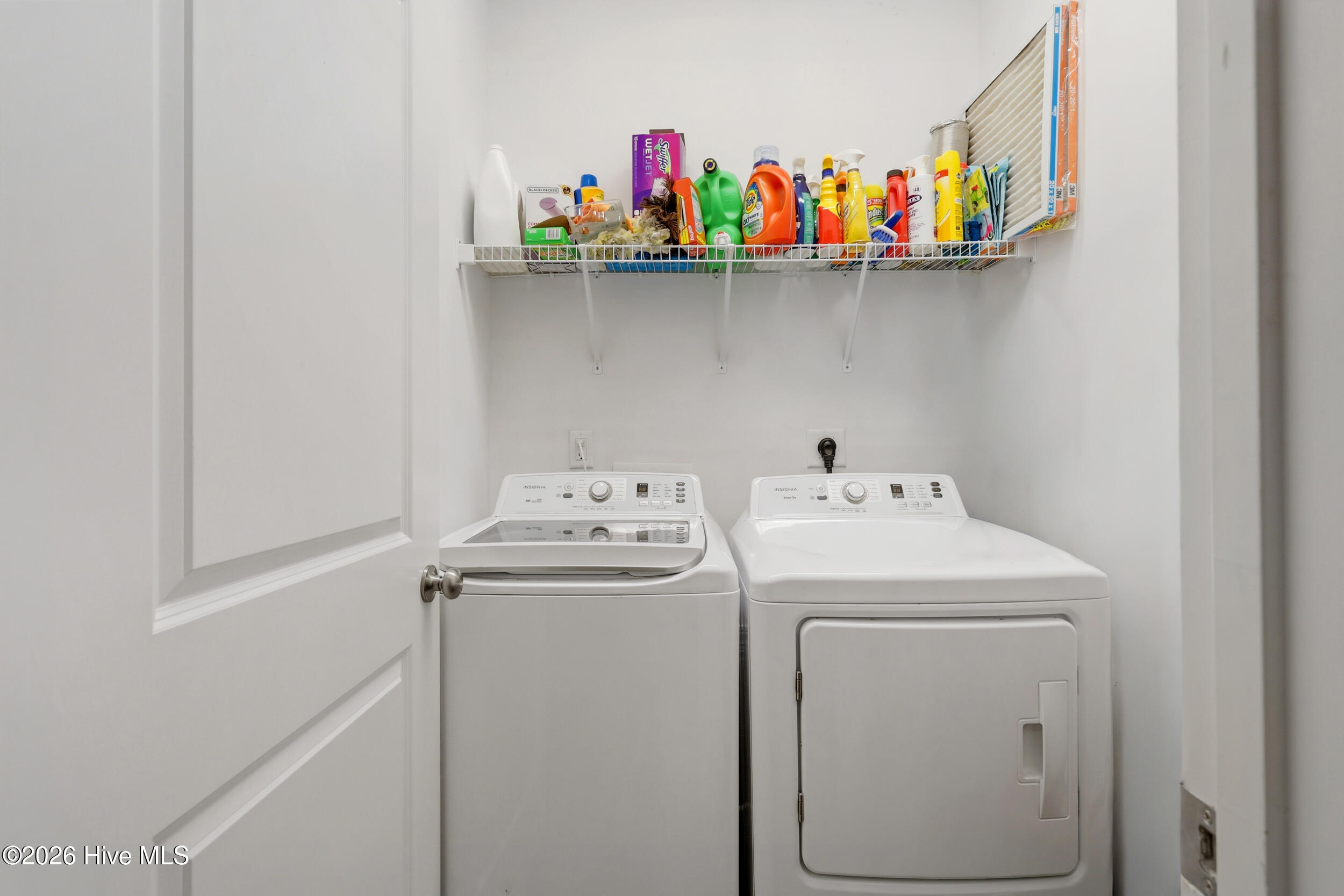 100566904 | Photo 27