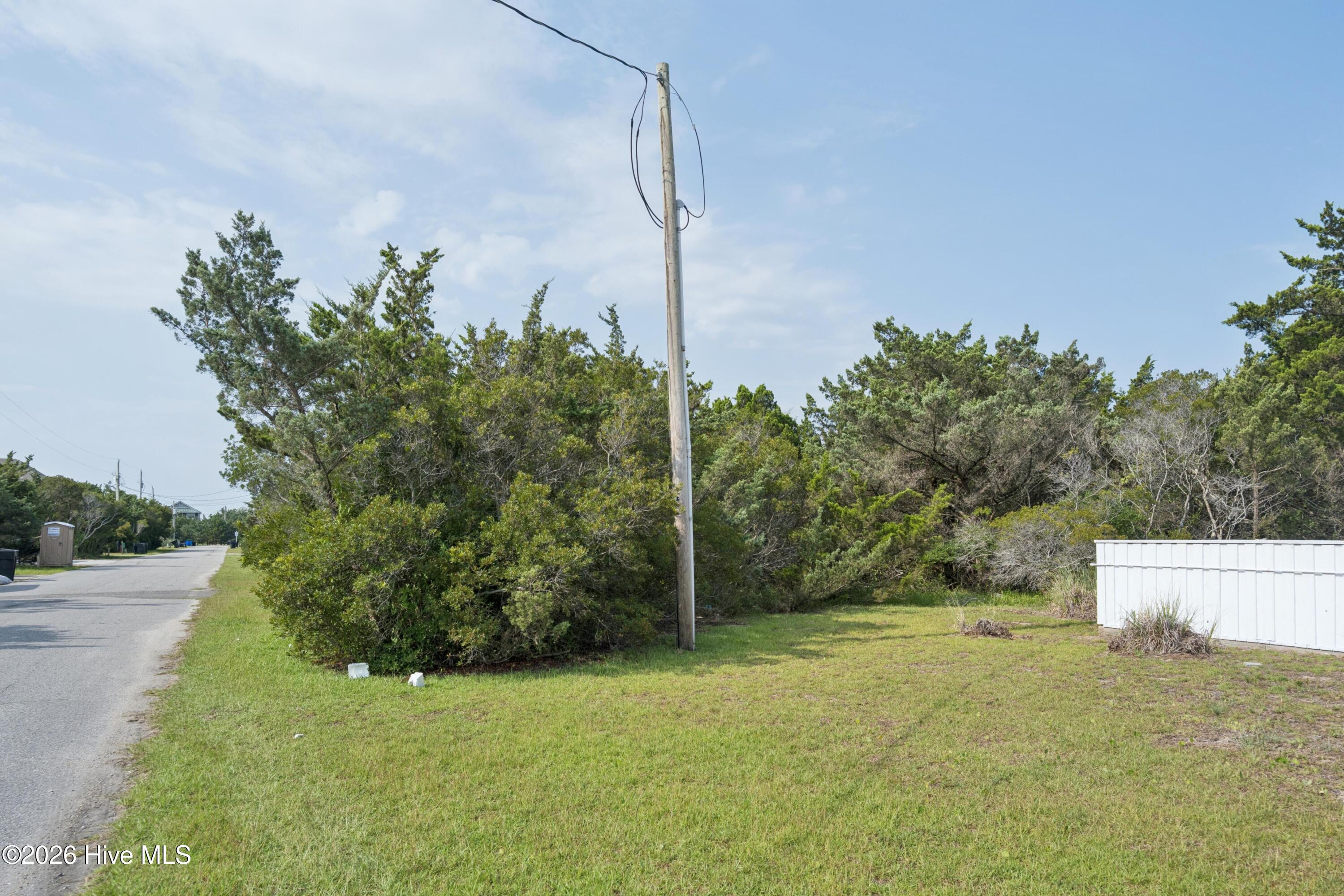 3rd image of 41050 Channel Ct, Avon, NC 27915 | MLS# 100595437
