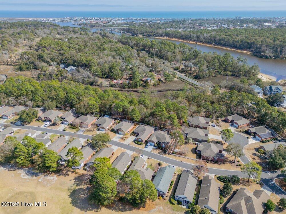 100558144 | Photo 39