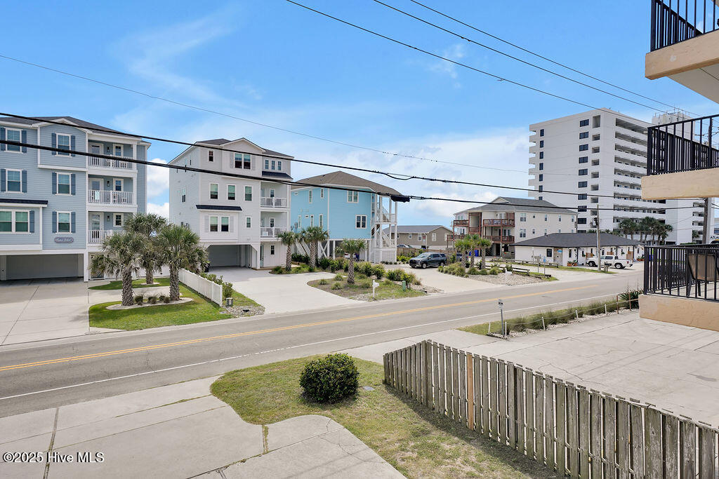 100531453 | Photo 25