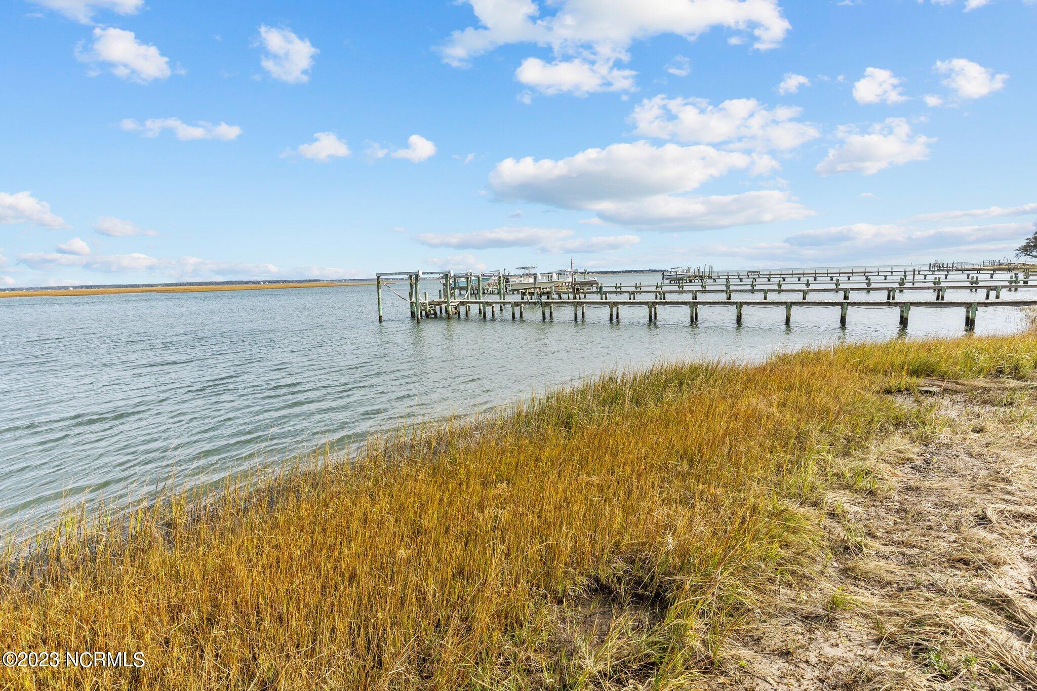 184 2 Lennoxville Point Road,Beaufort