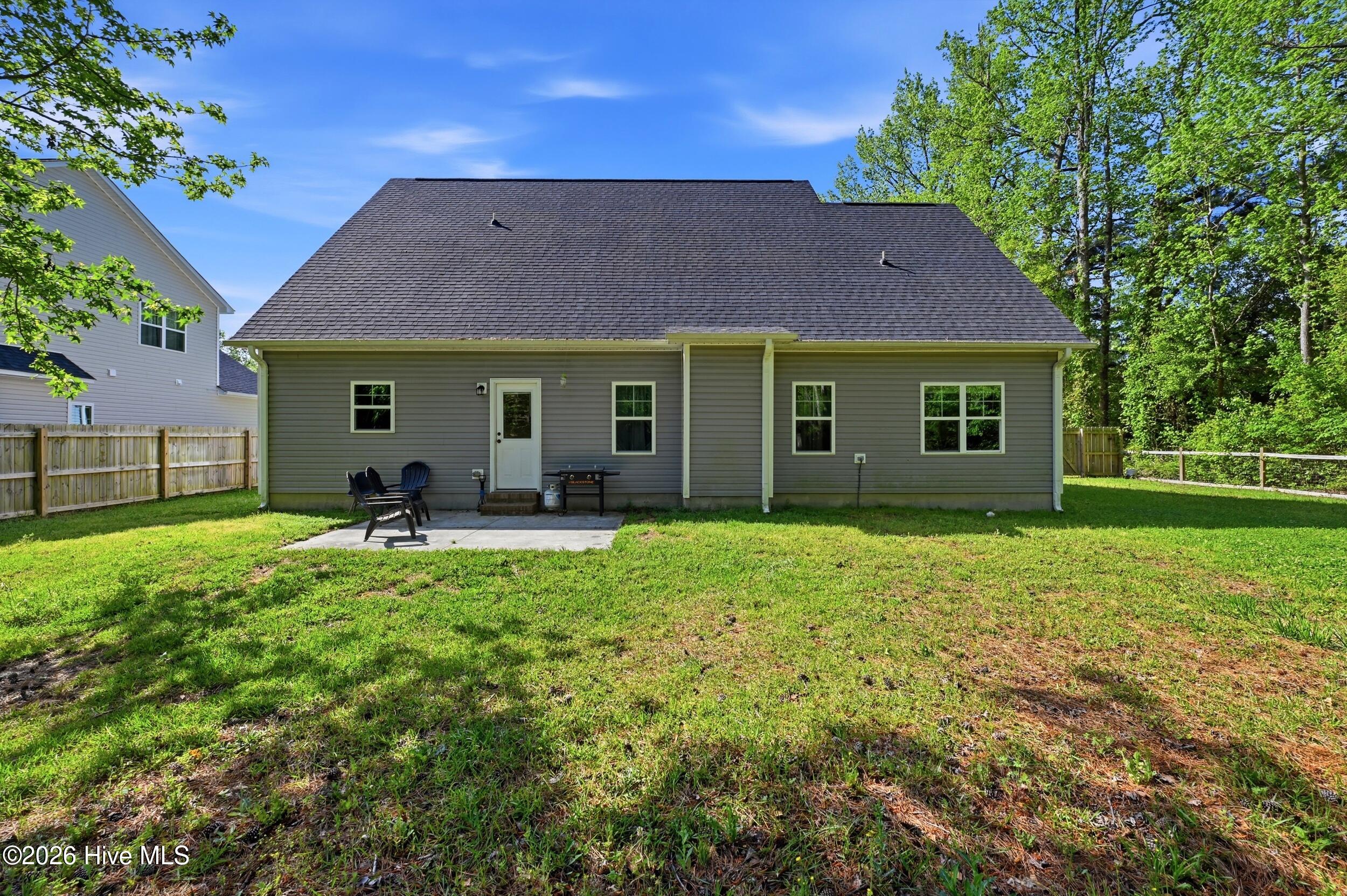 100568346 | Photo 36