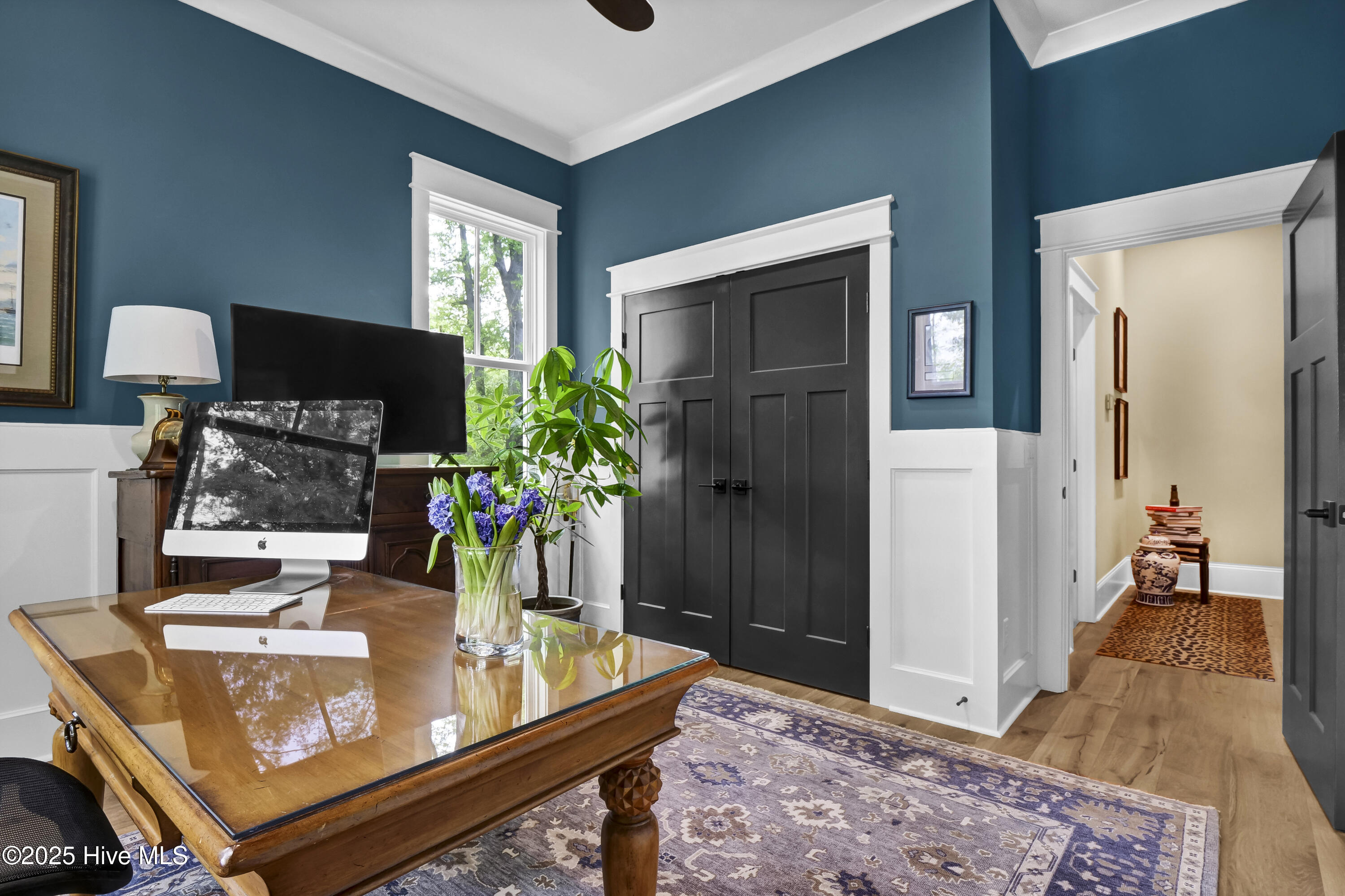 100534393 | Photo 34