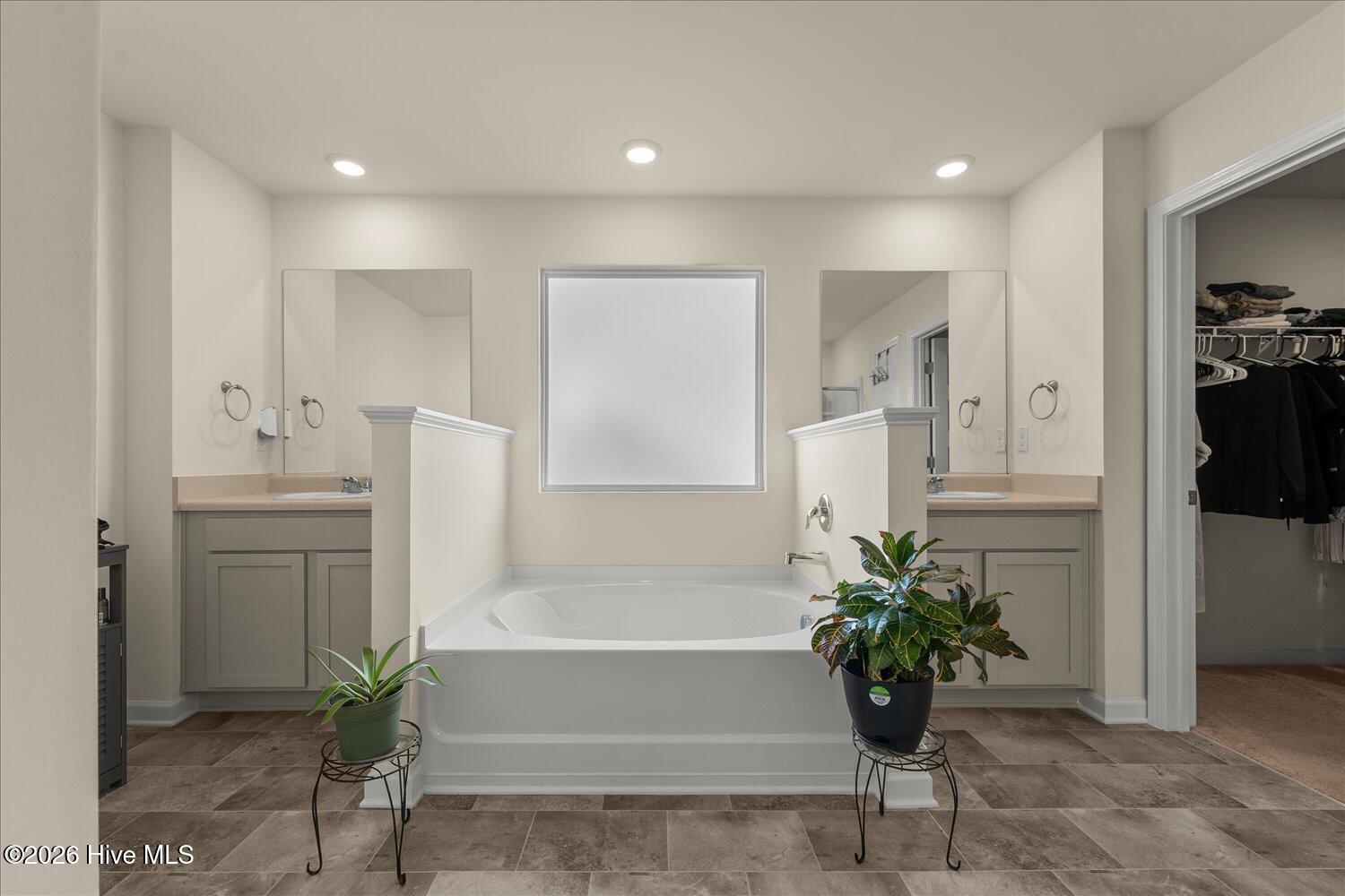 Owner's Suite Bathroom