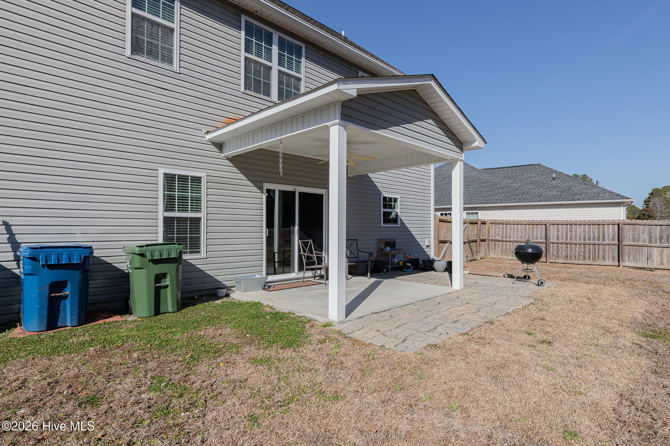 100554751 | Photo 65