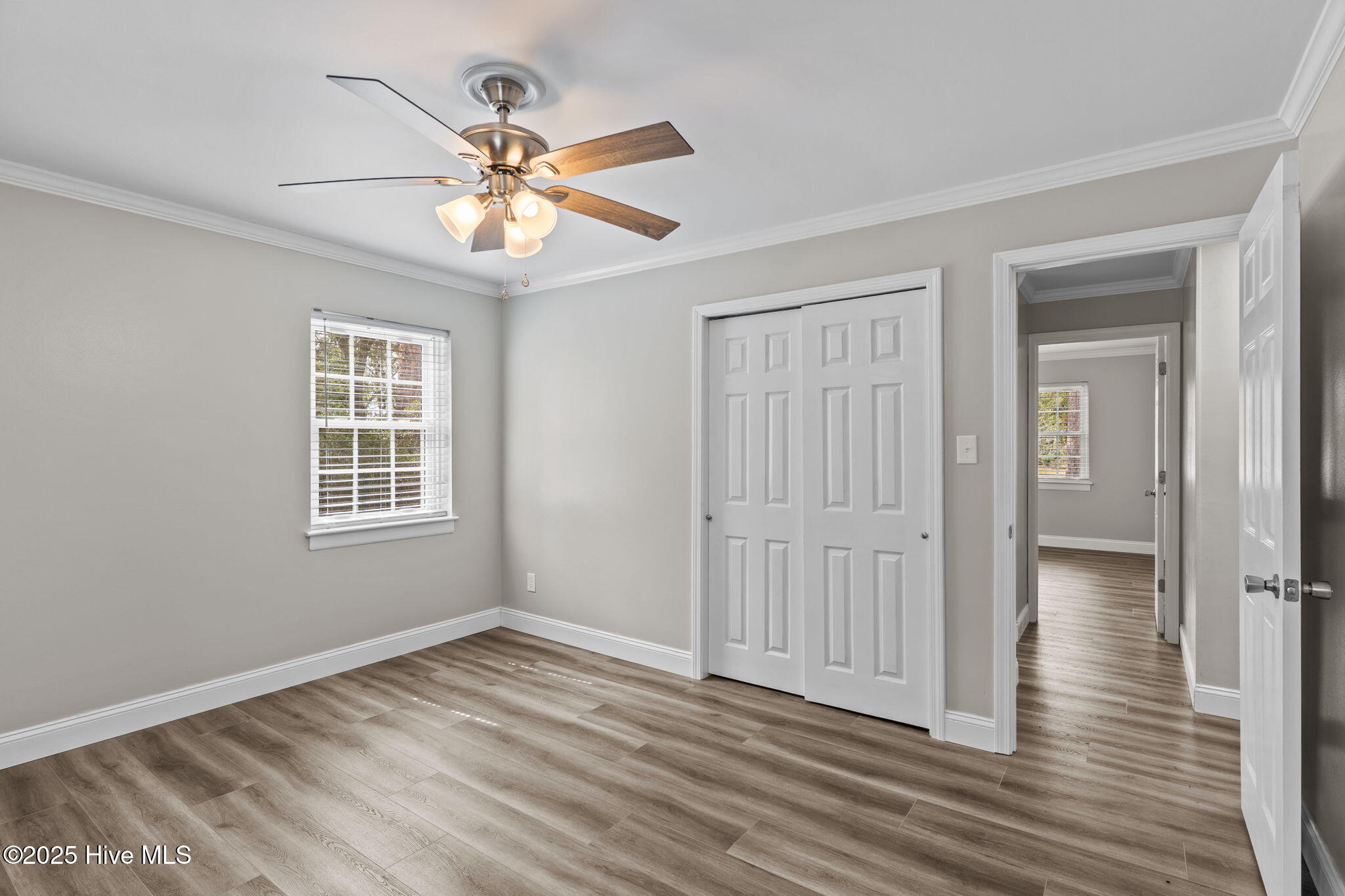 100529957 | Photo 32