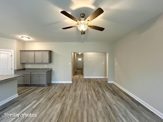 100541813 | Photo 25