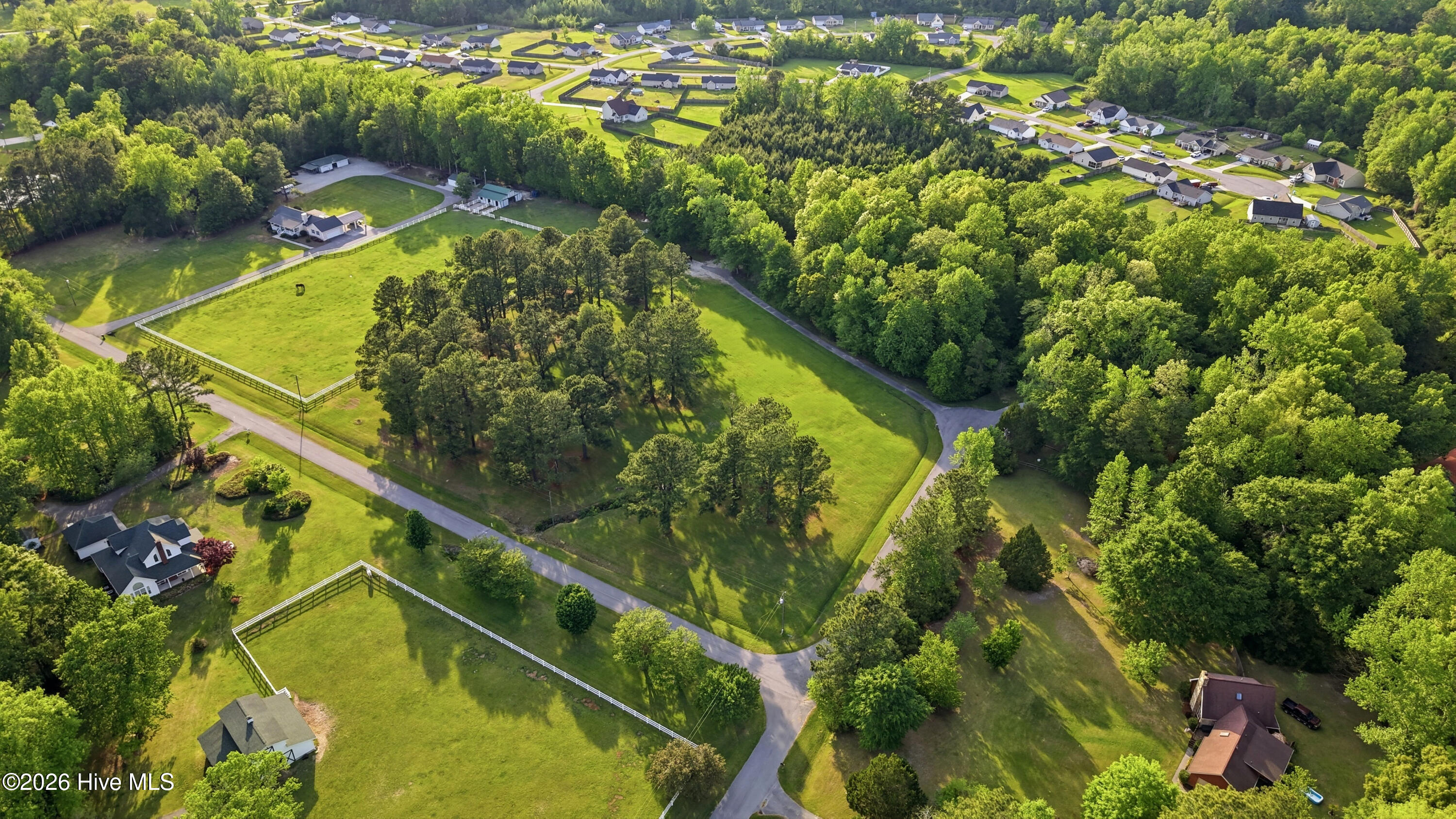 100569494 | Photo 17