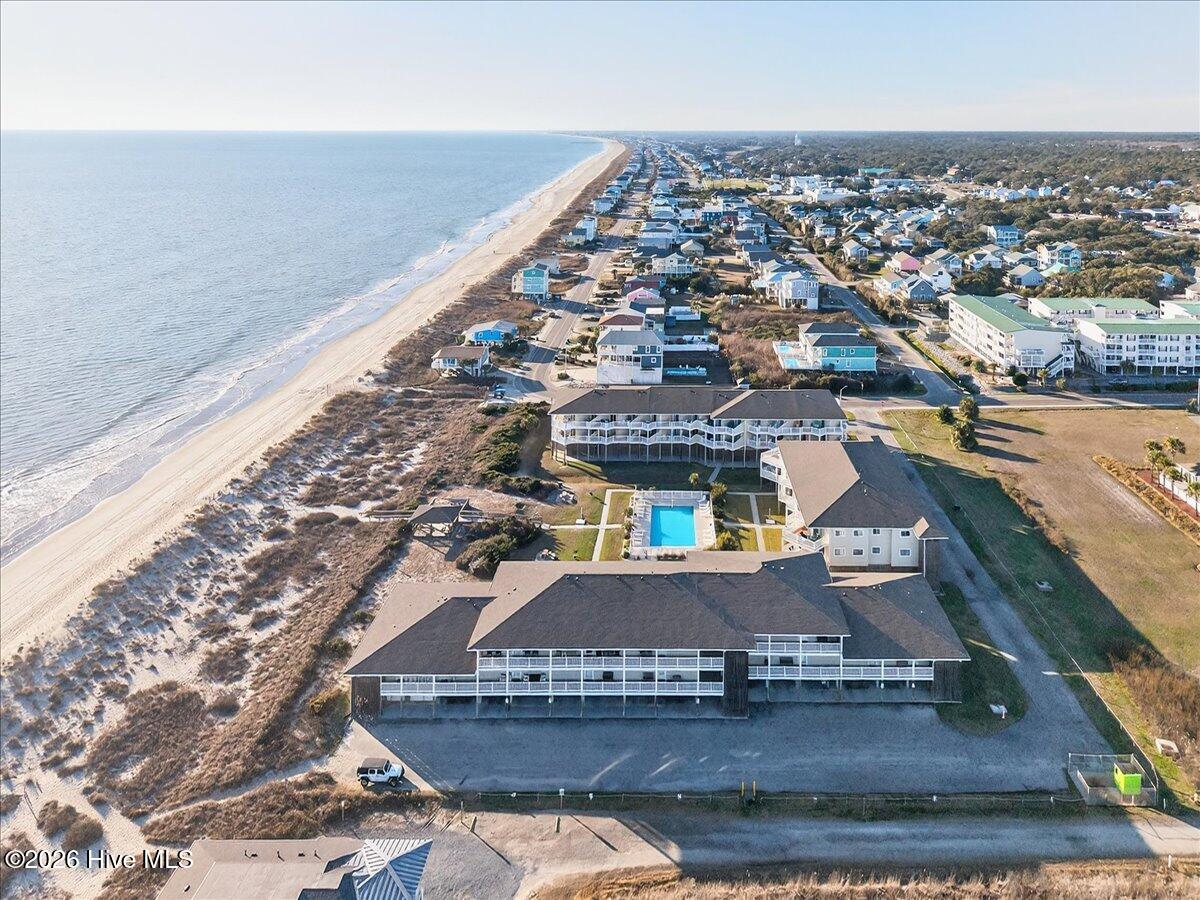 100549270 | Photo 52