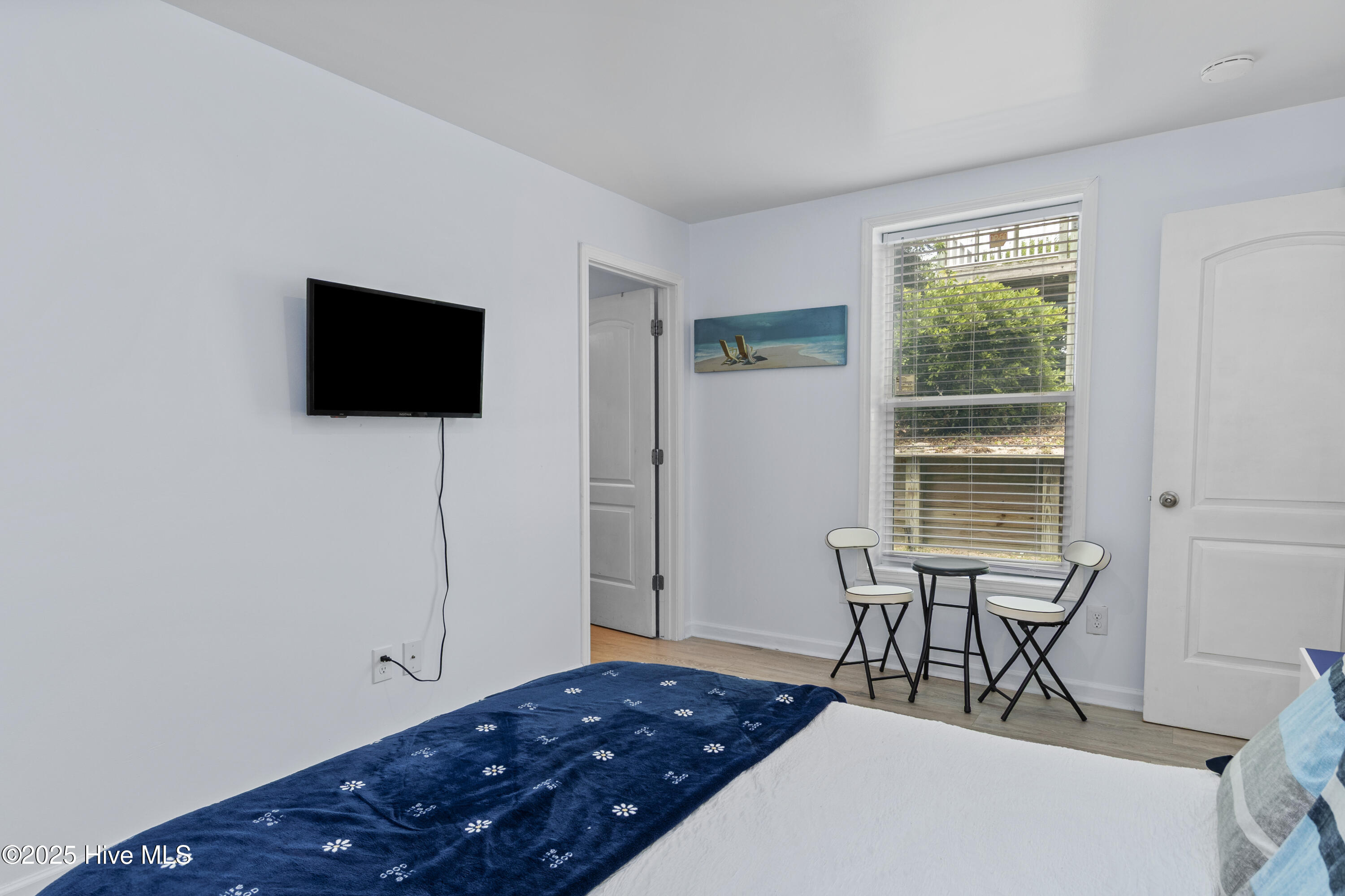 100520173 | Photo 55