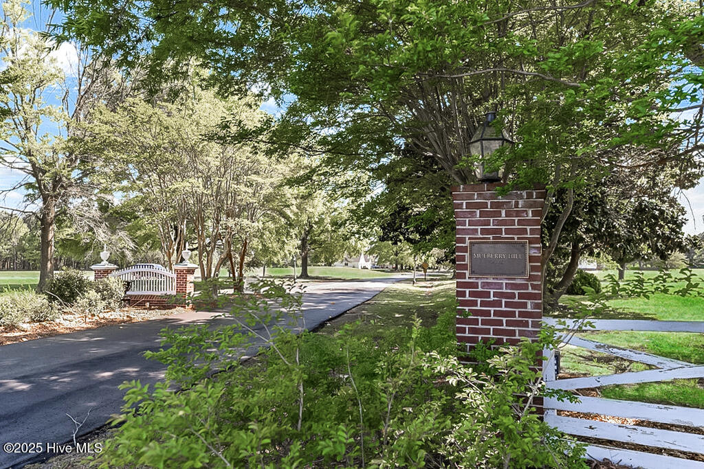 Homes for sale in Edenton, NC | 1104 Soundside Rd, Edenton, NC 27932 | MLS# 100505537