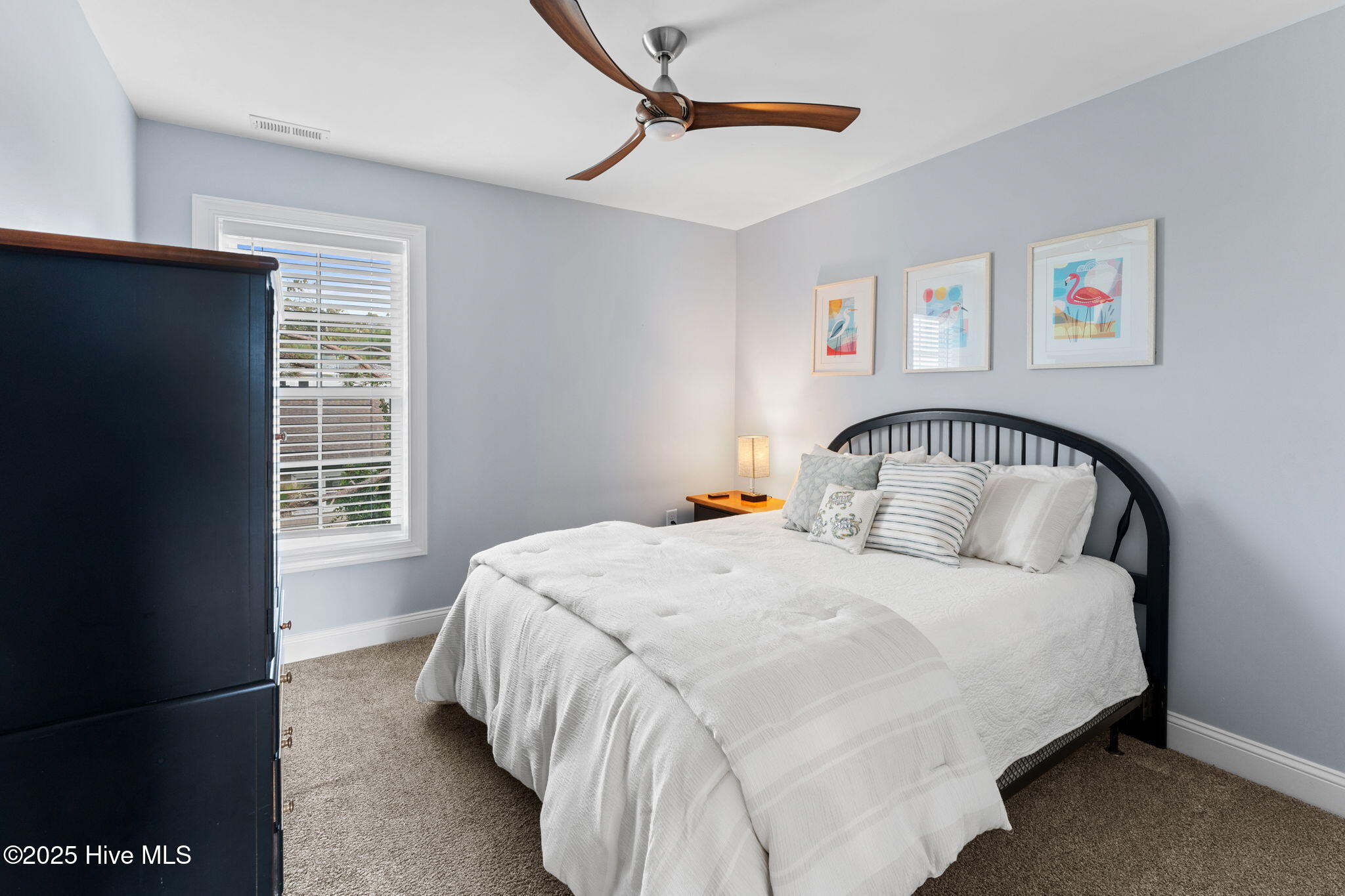 100532717 | Photo 42