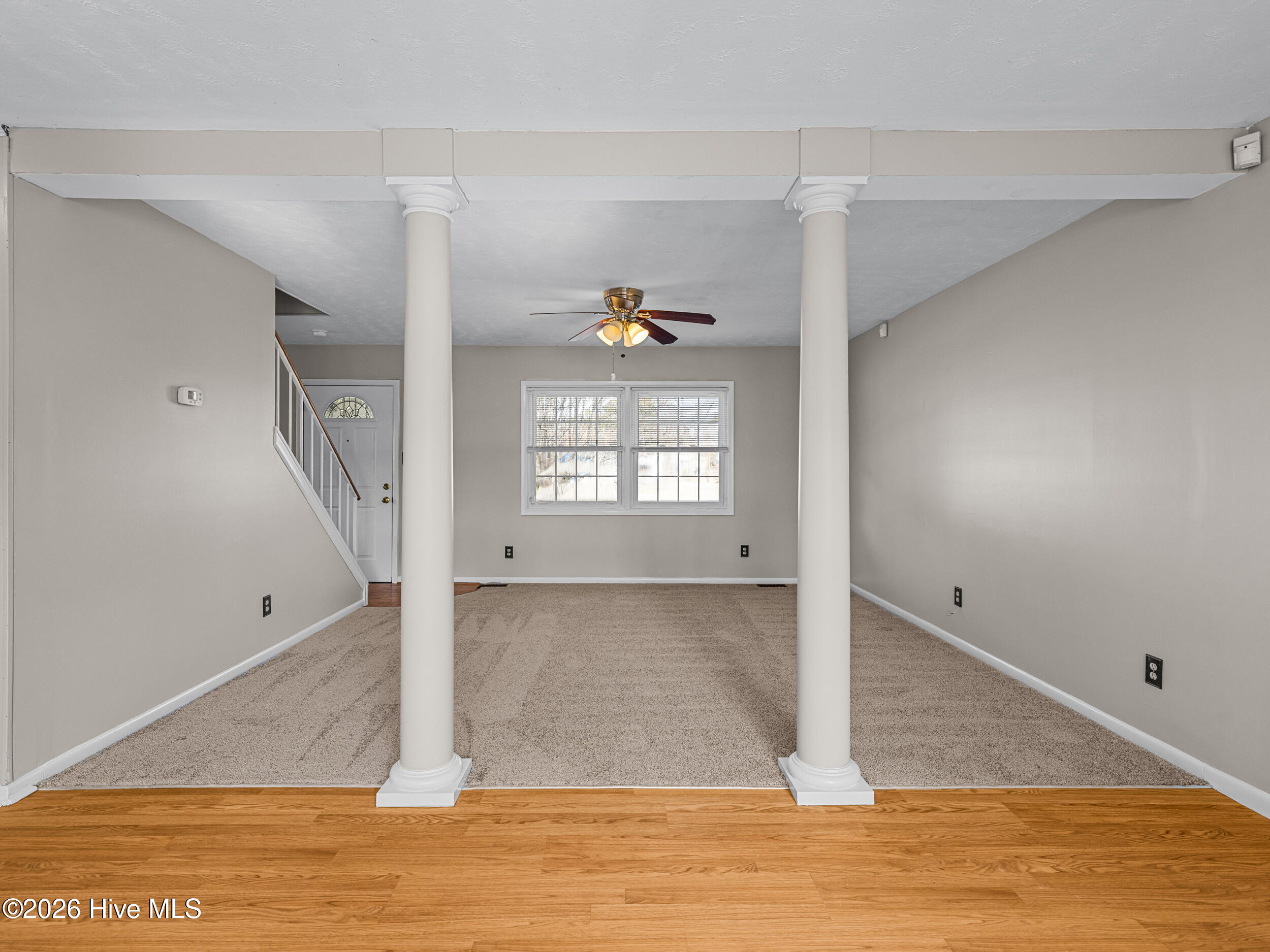 100552872 | Photo 12