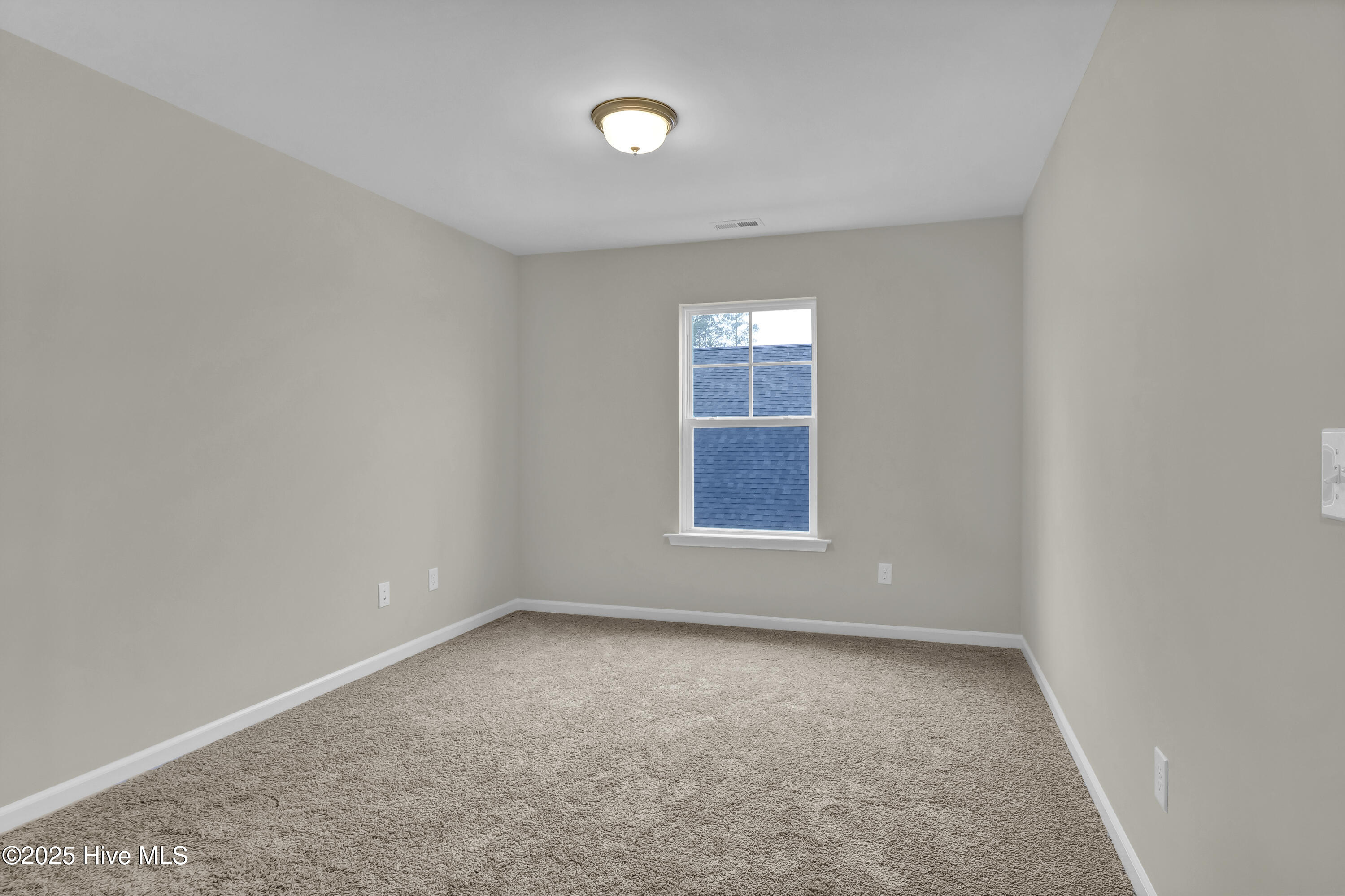 100543340 | Photo 41