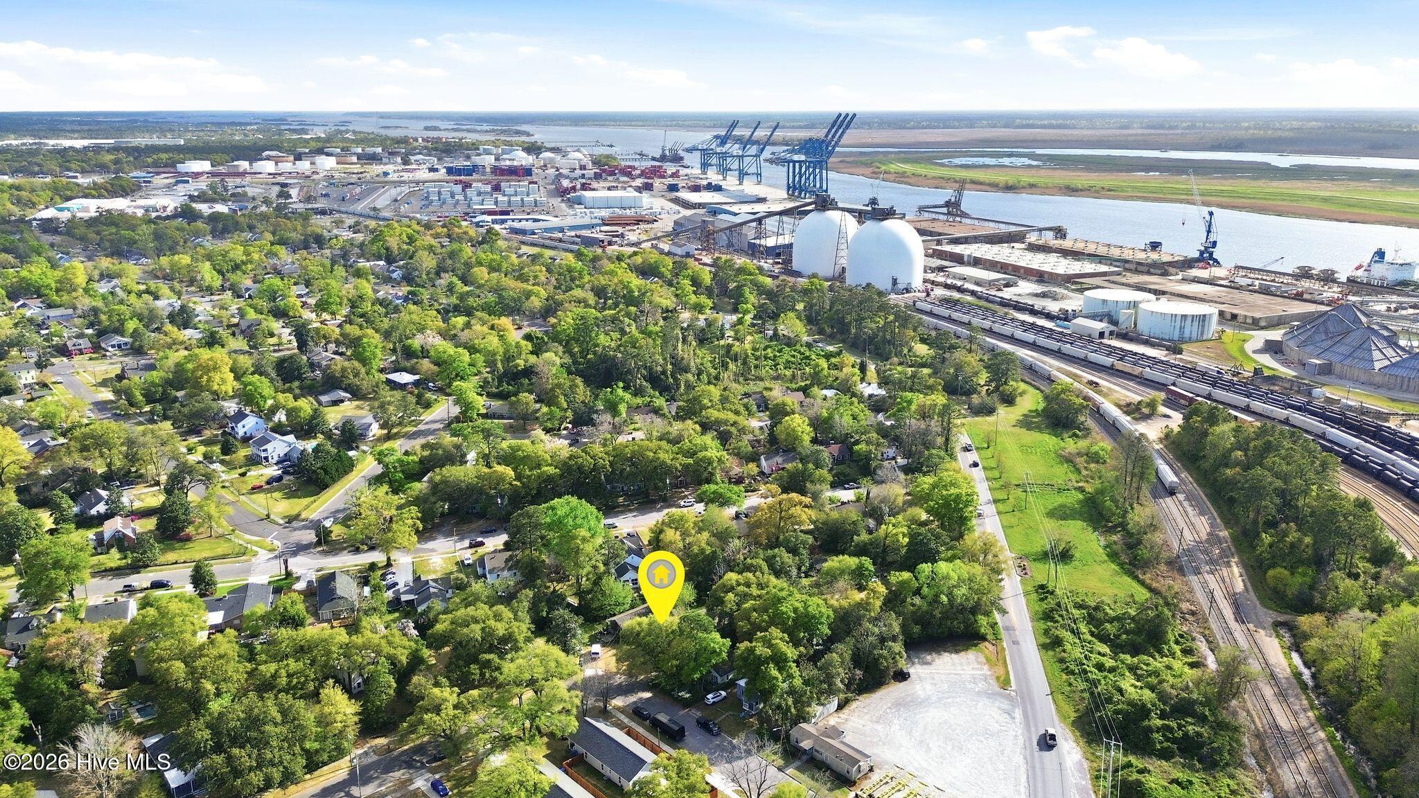 100564510 | Photo 66