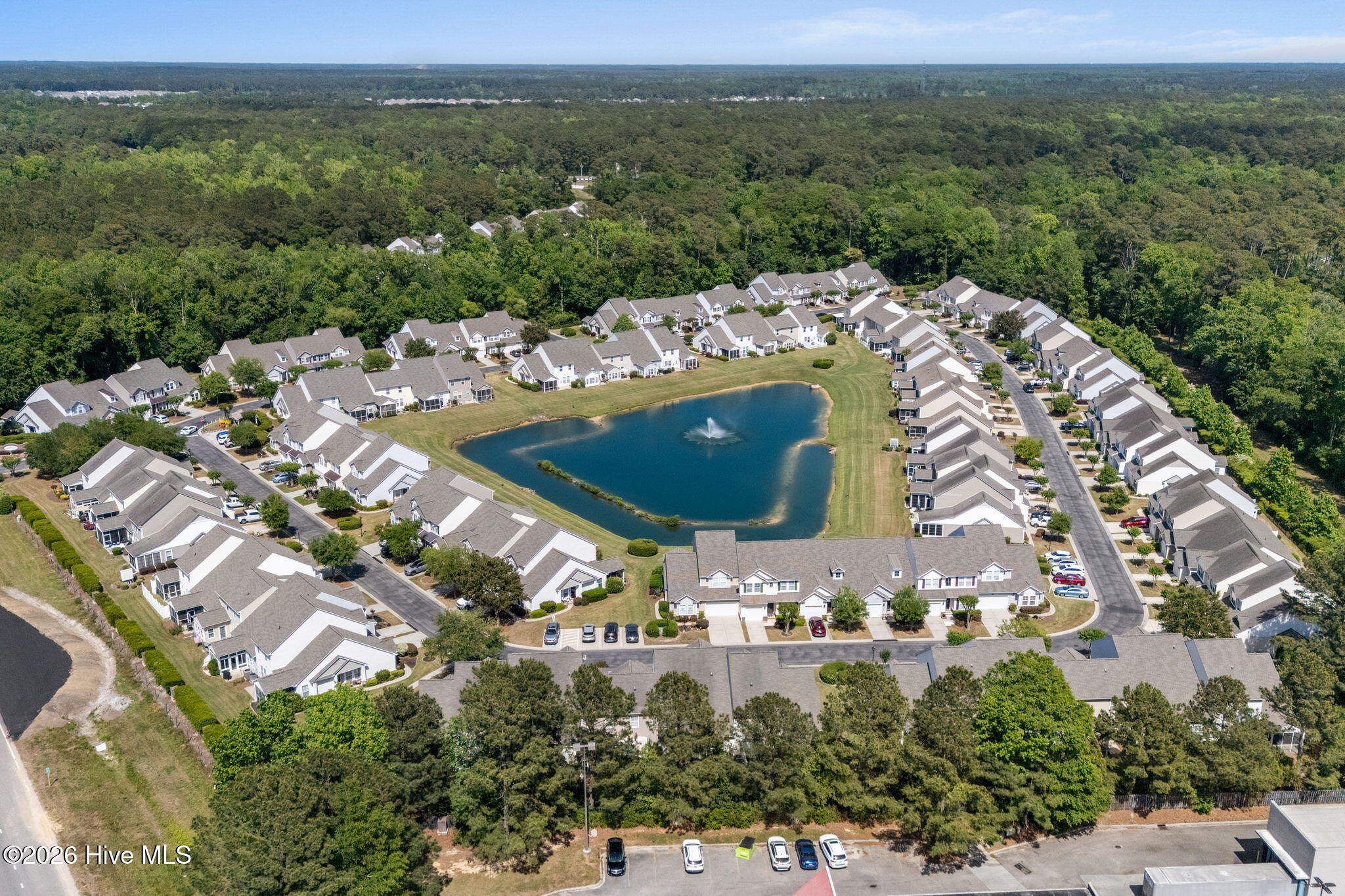 100570340 | Photo 65