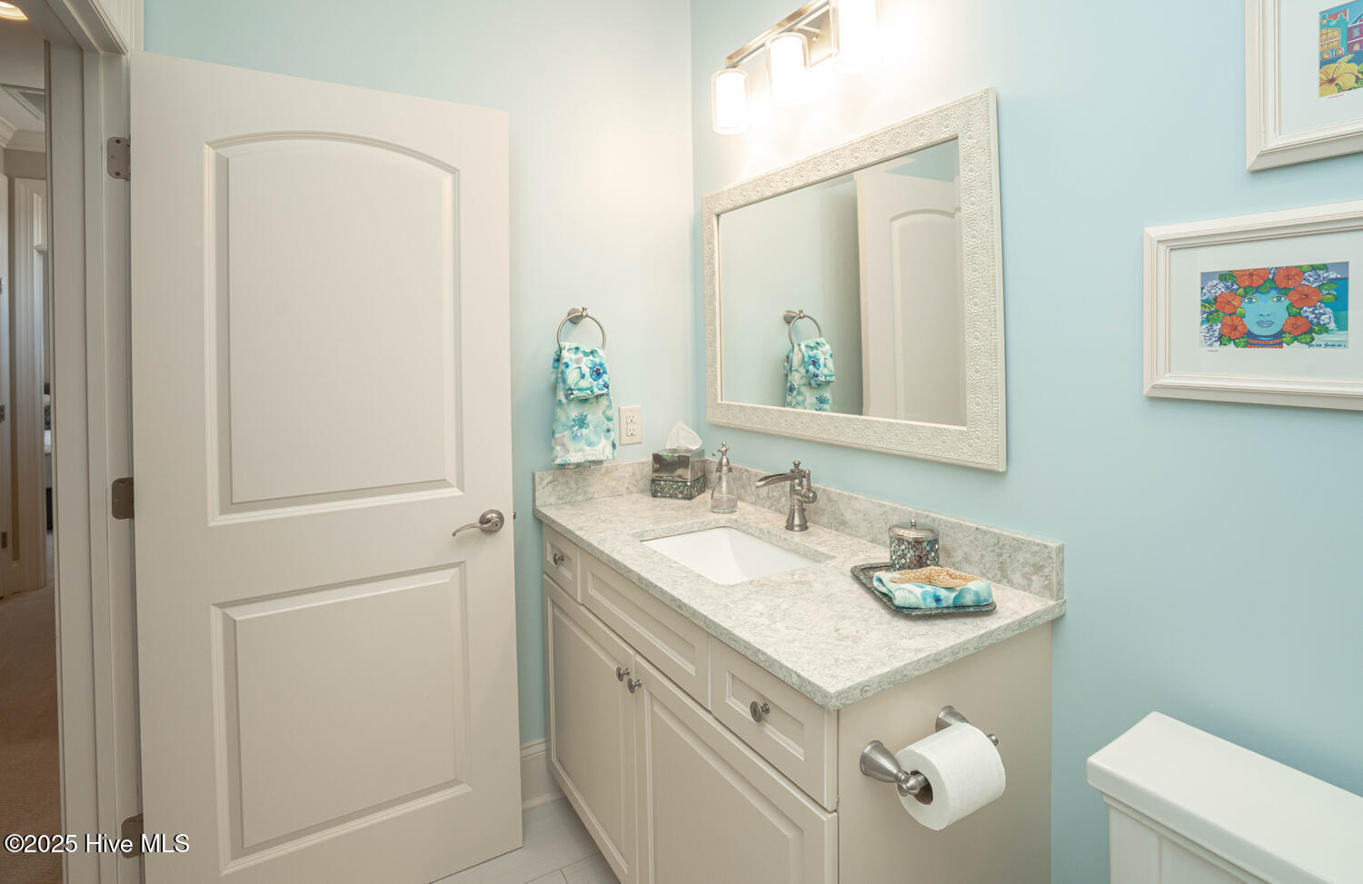 100514685 | Photo 48