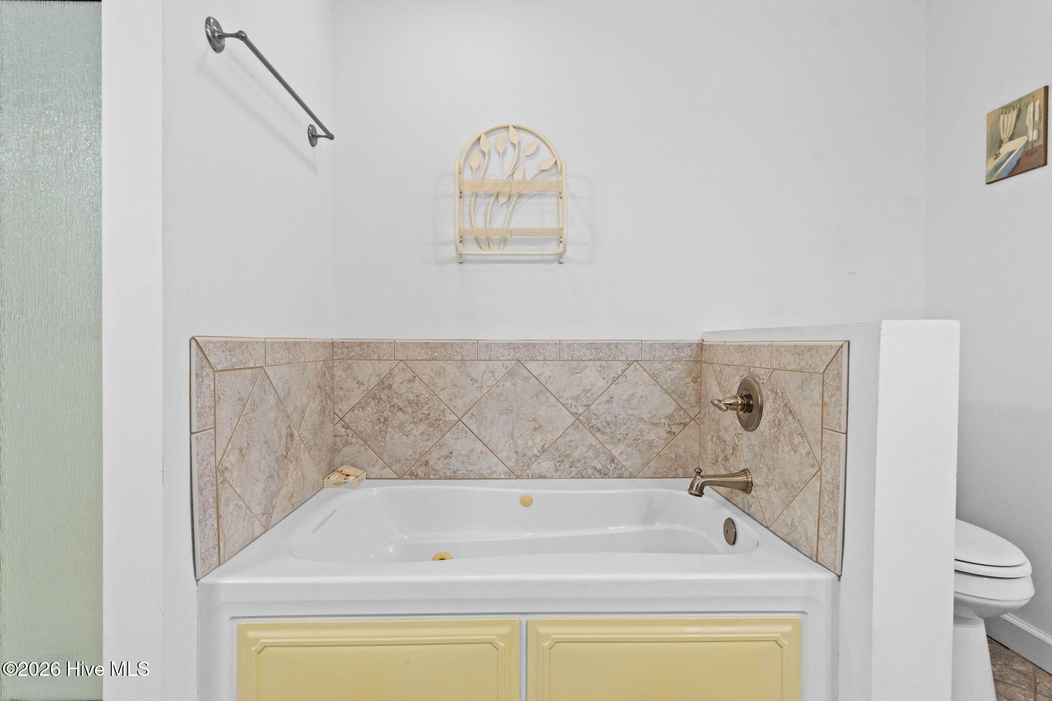 100566520 | Photo 15