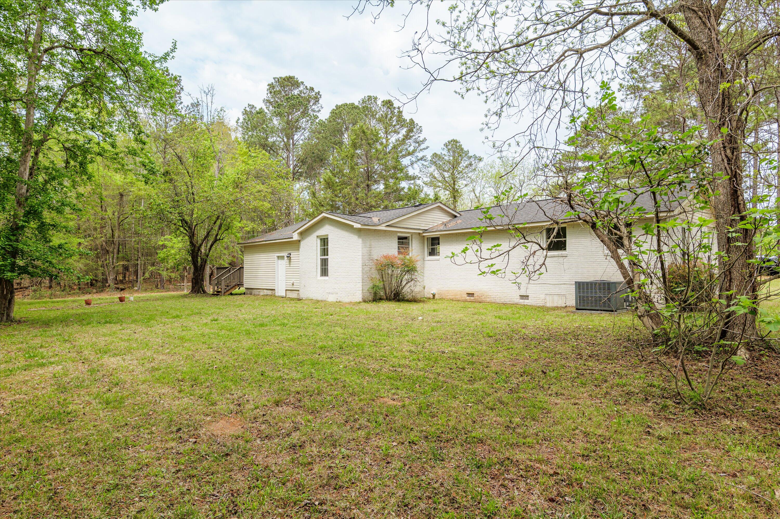 16-P1964944