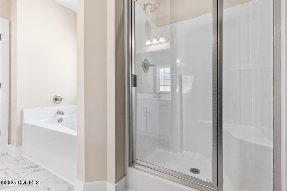 100525735 | Photo 29