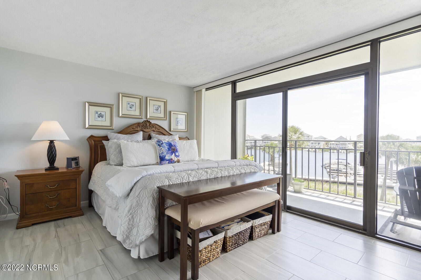 100556519 | Photo 16