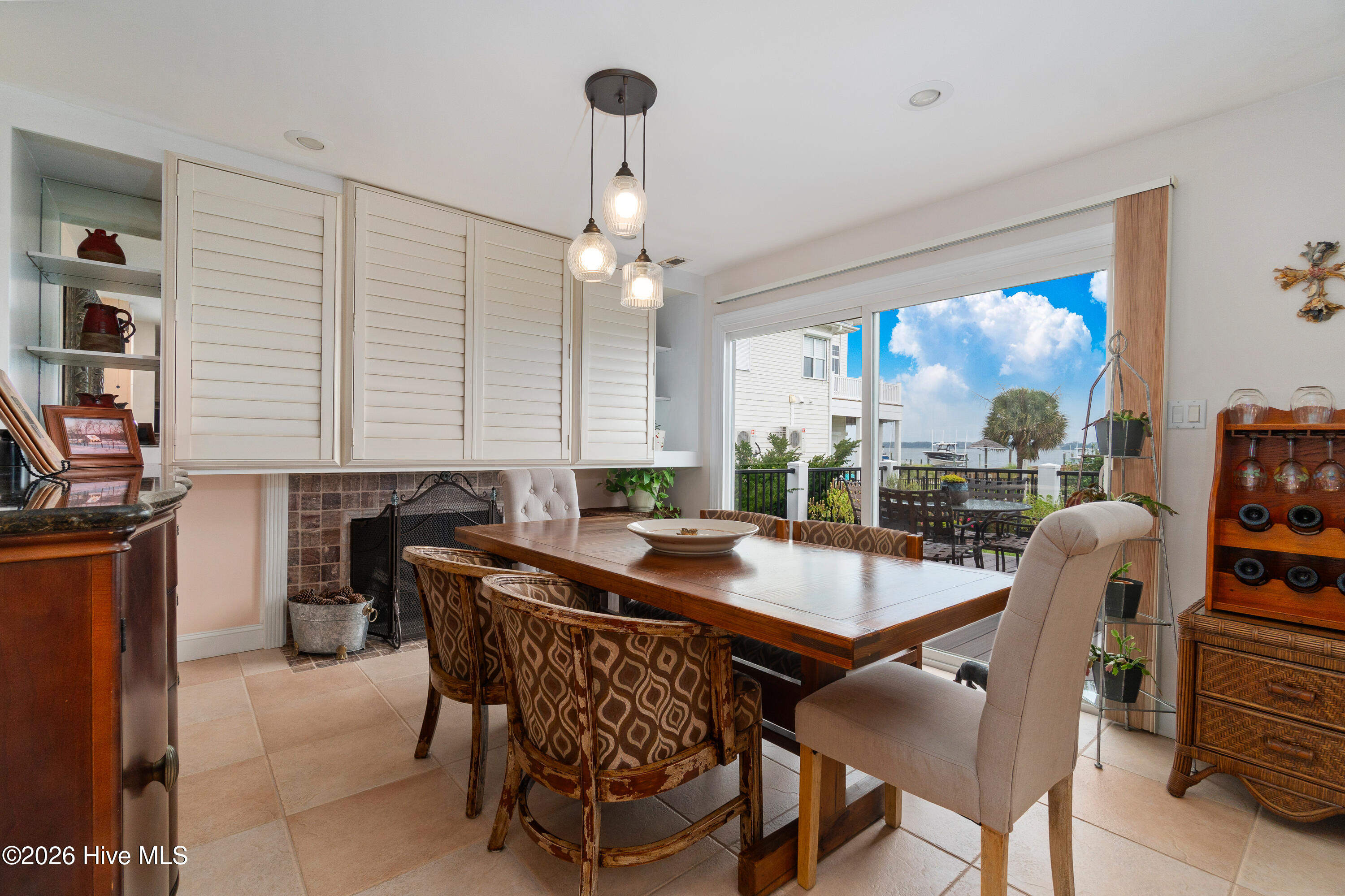102 Shoreline Drive,Atlantic Beach